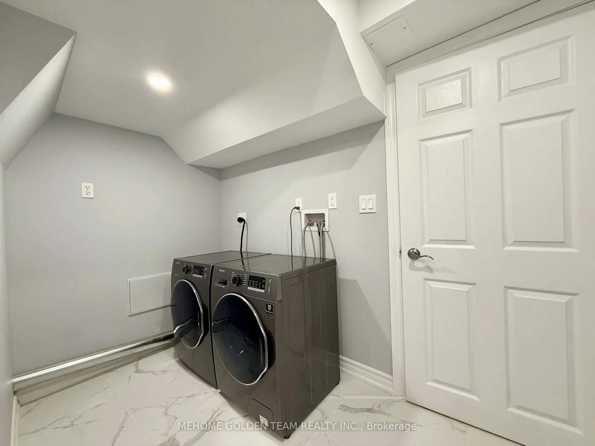 1596 Spencely Drive, #Bsmt