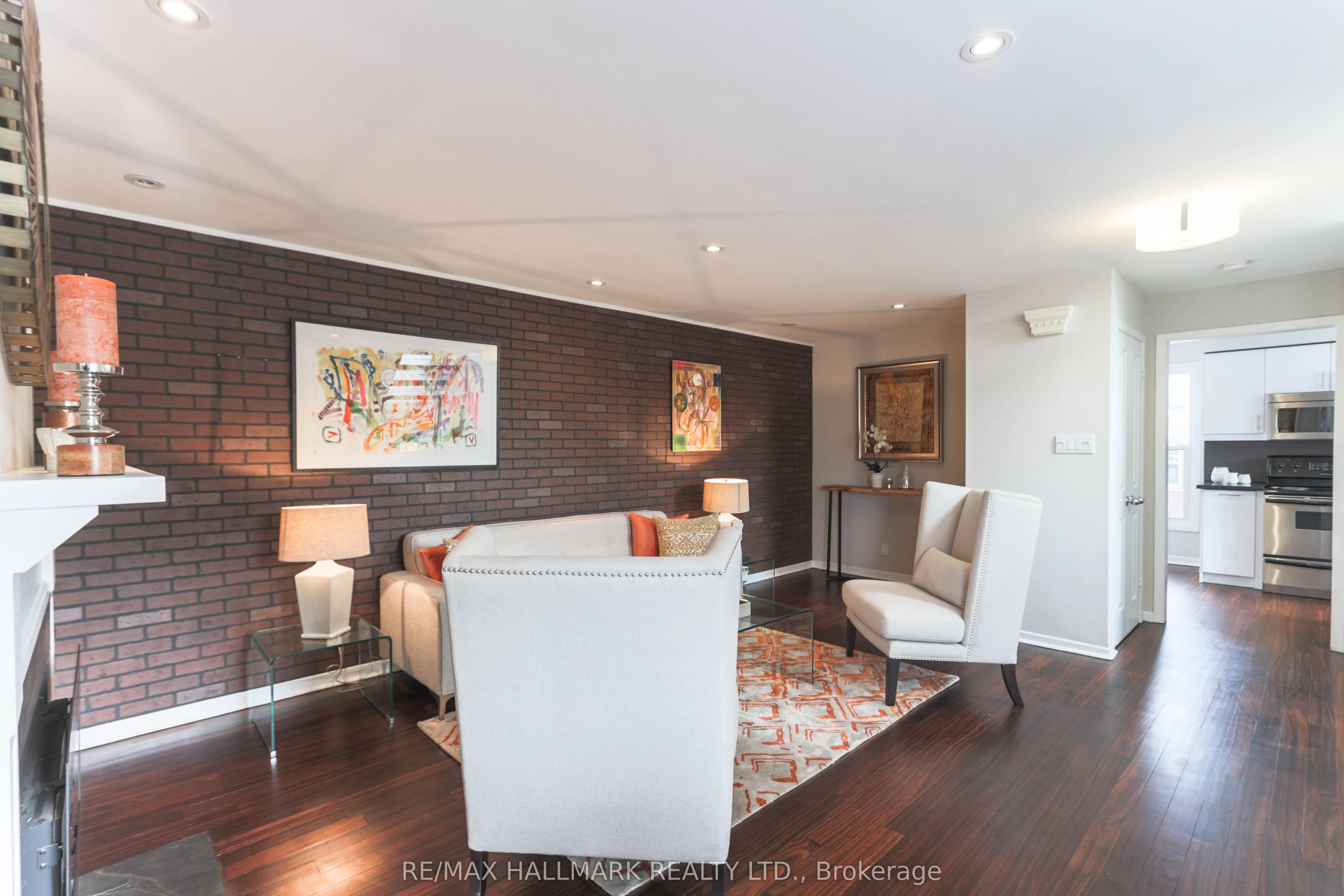 451 Broadview Avenue
