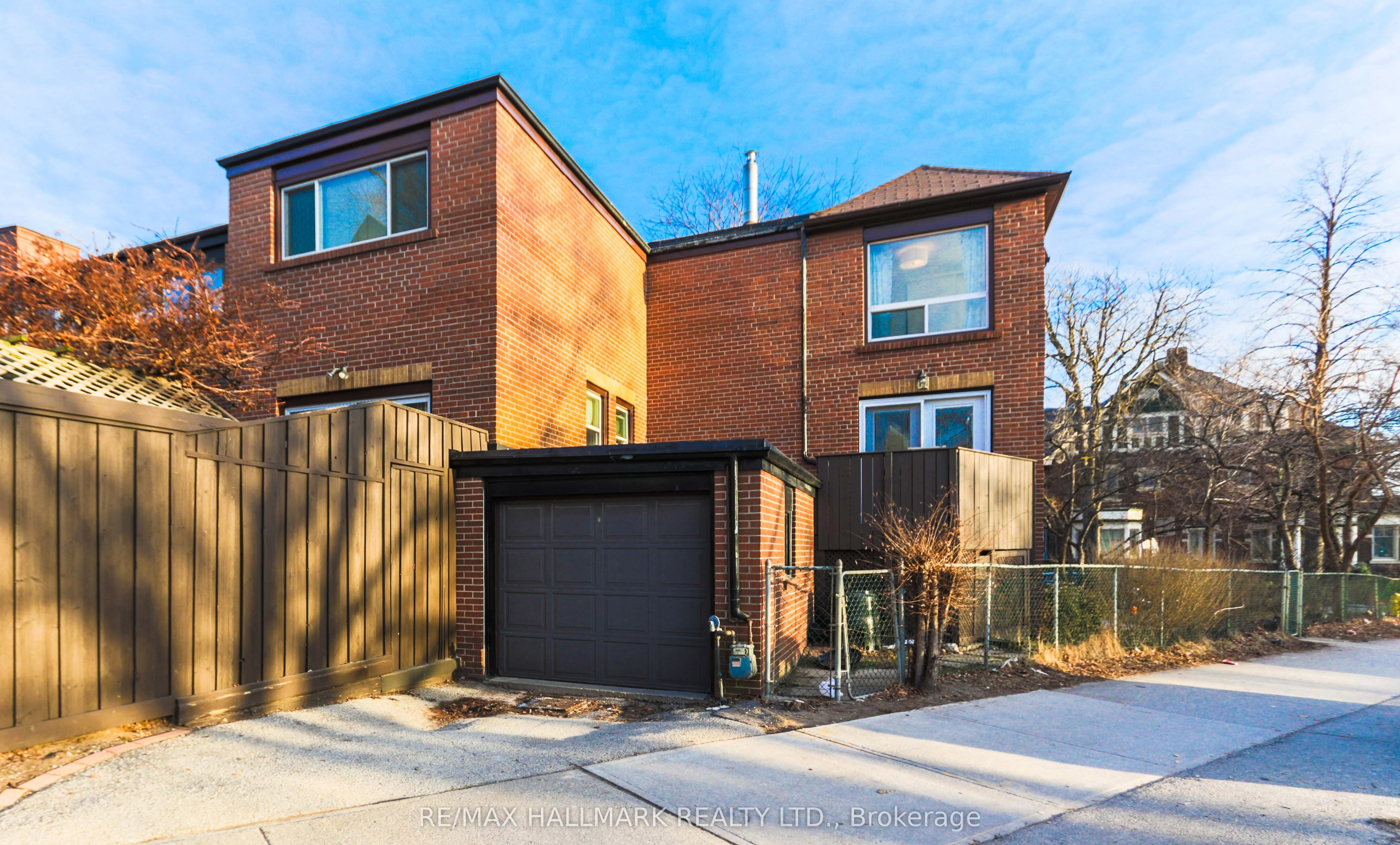 451 Broadview Avenue