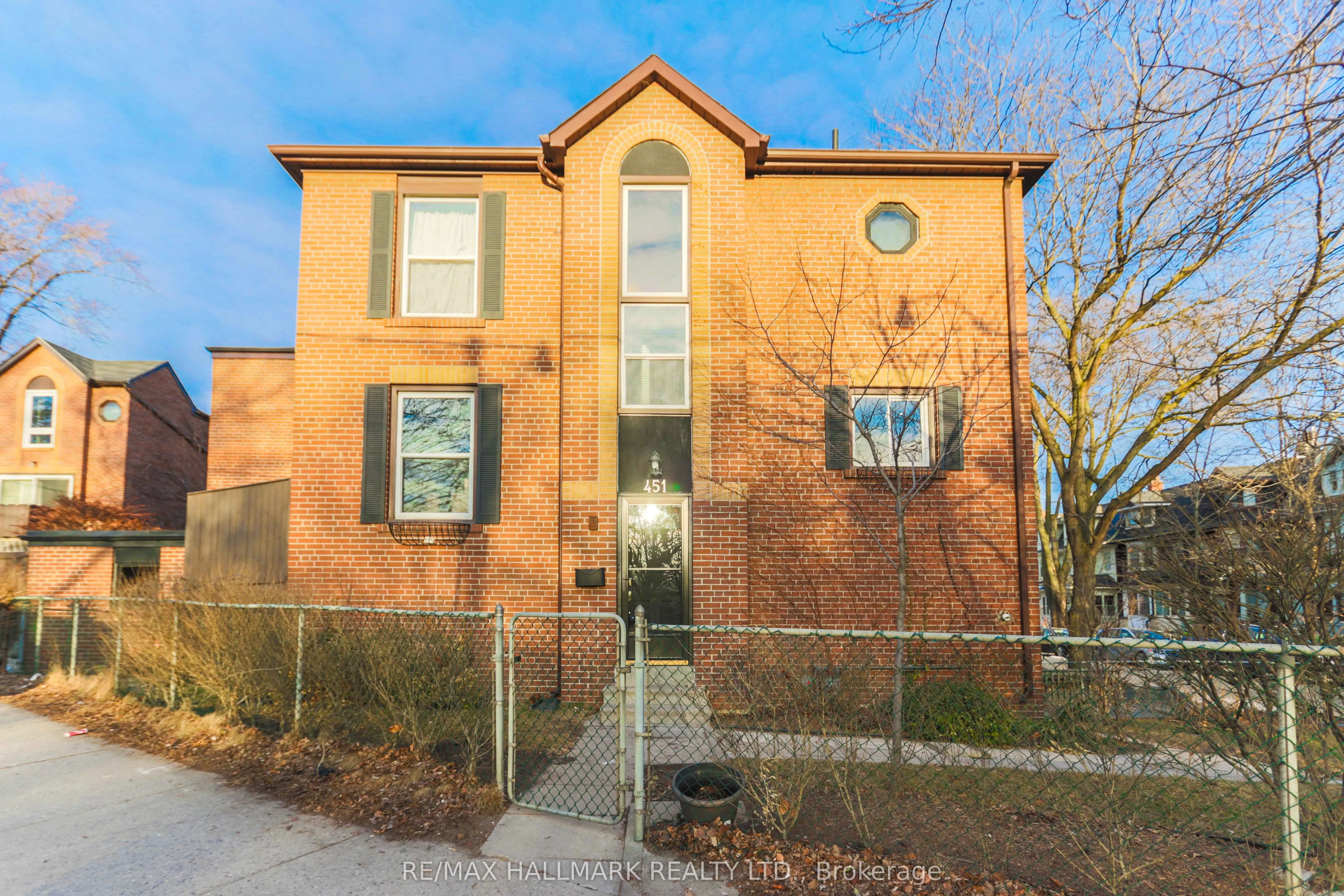 451 Broadview Avenue
