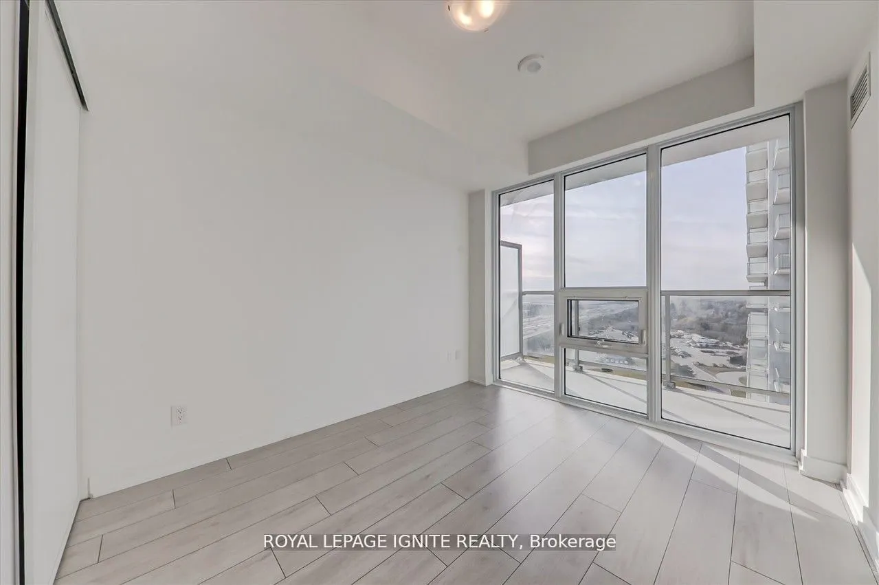 2033 Kennedy Road, #2101