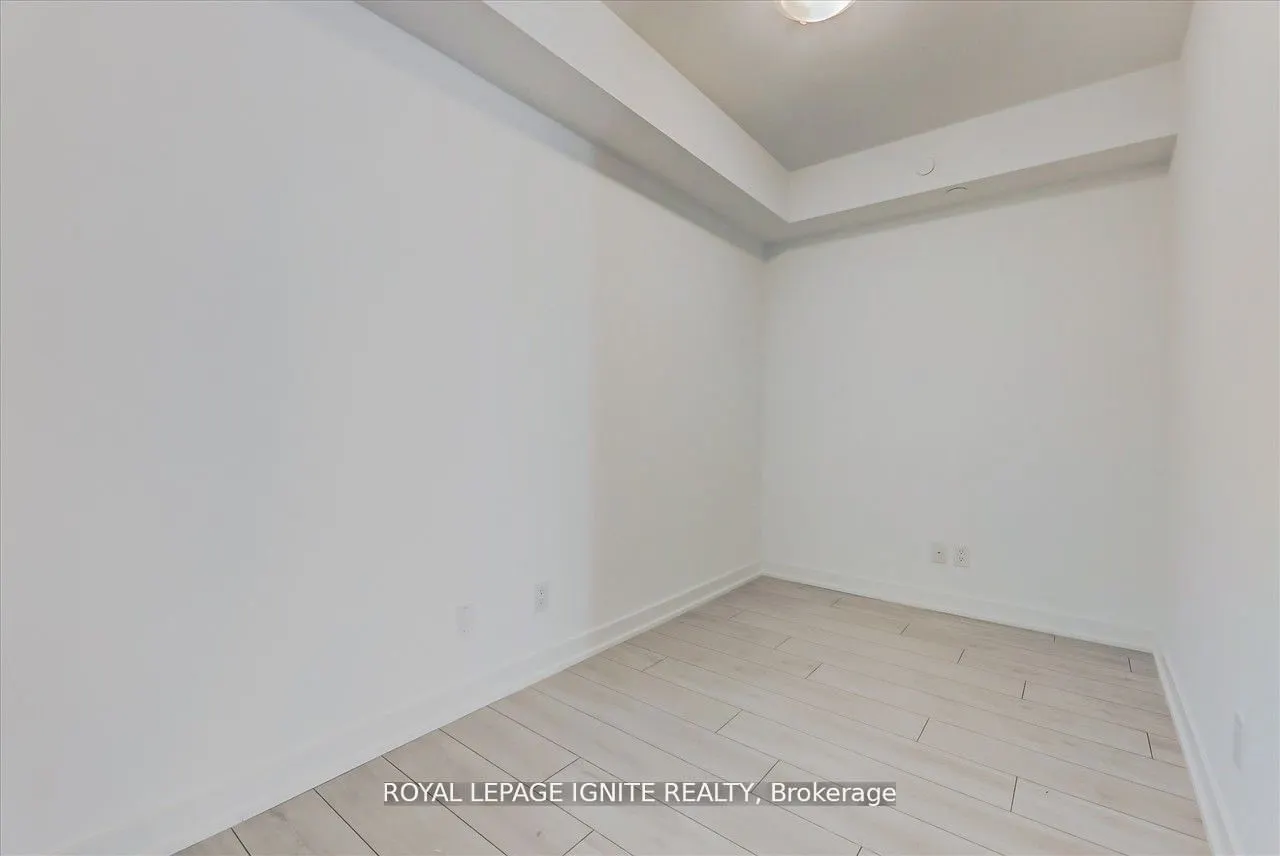 2033 Kennedy Road, #2101