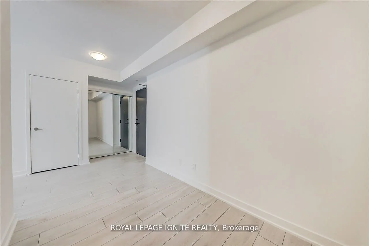 2033 Kennedy Road, #2101