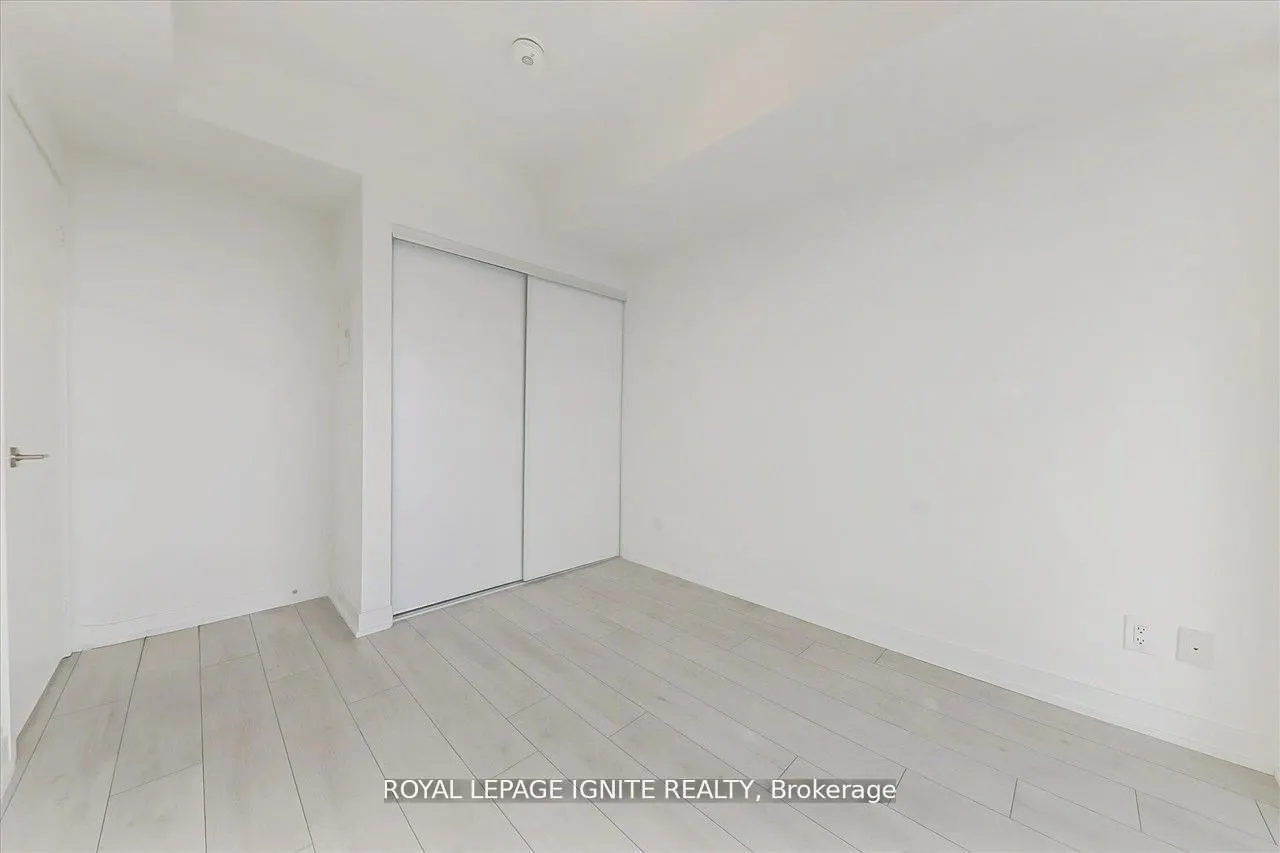 2033 Kennedy Road, #2101
