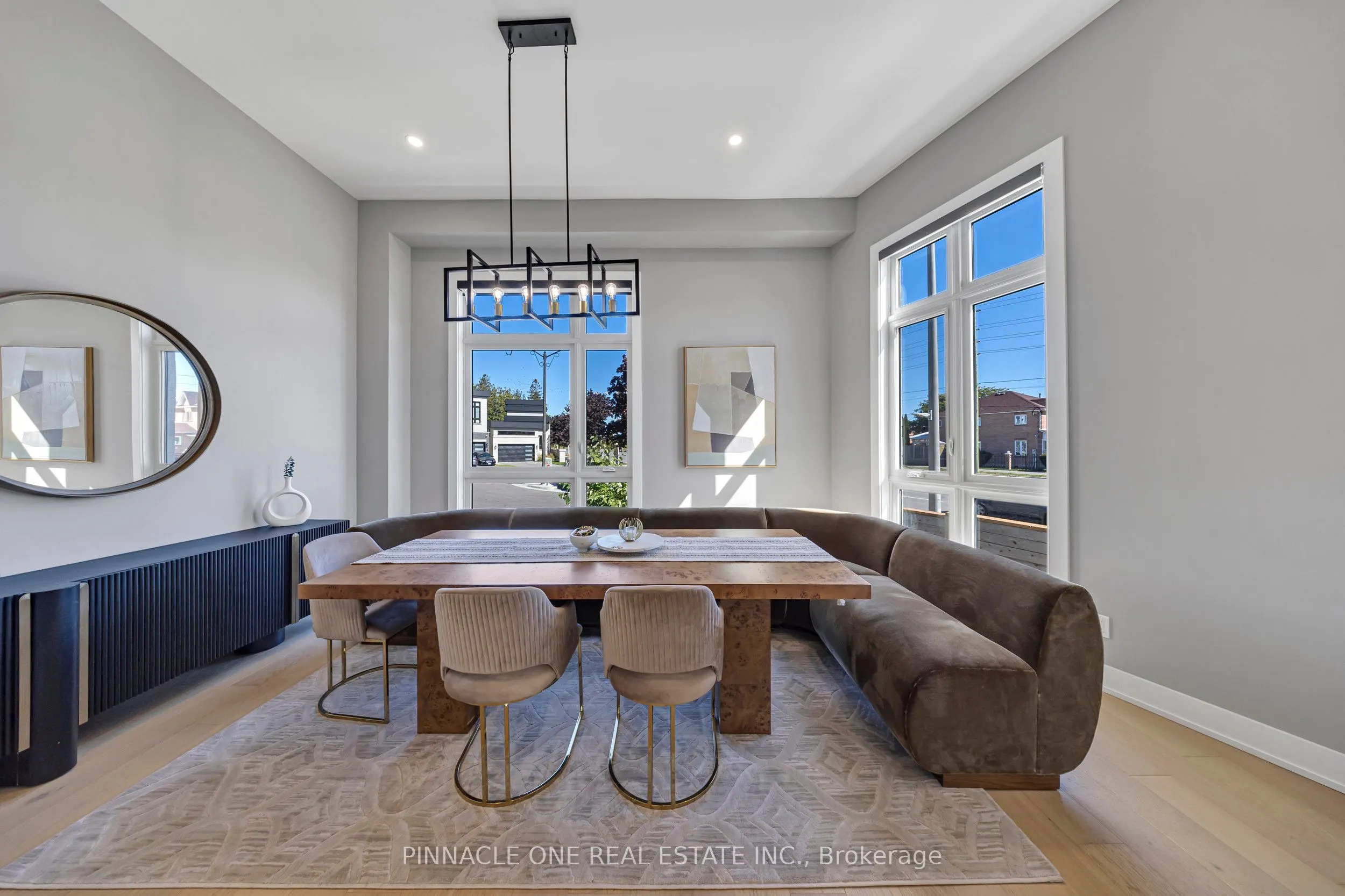 12 Tidmarsh Lane