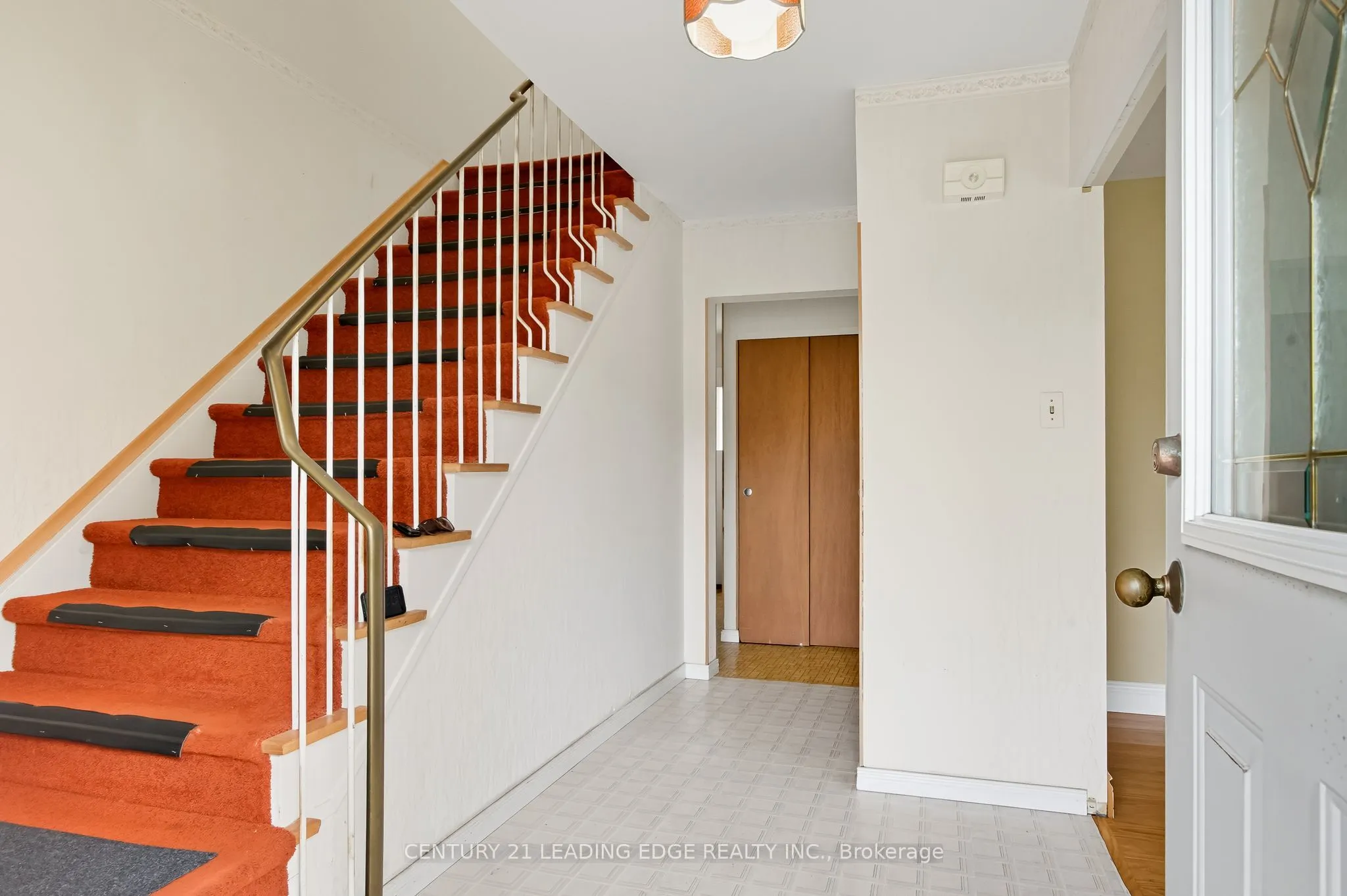 926 Marinet Crescent