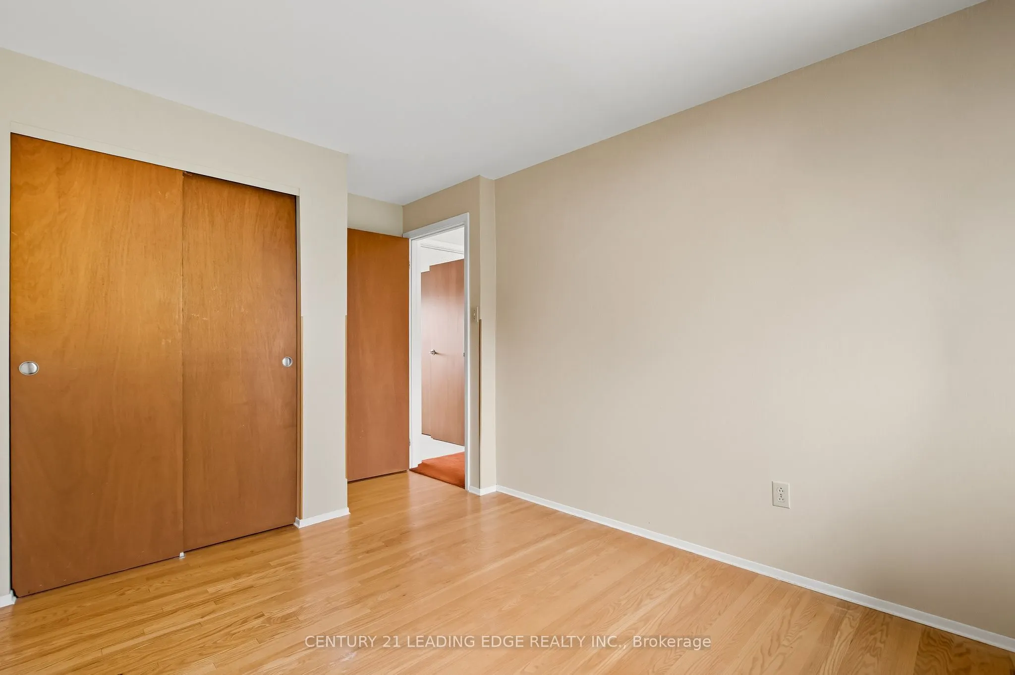 926 Marinet Crescent