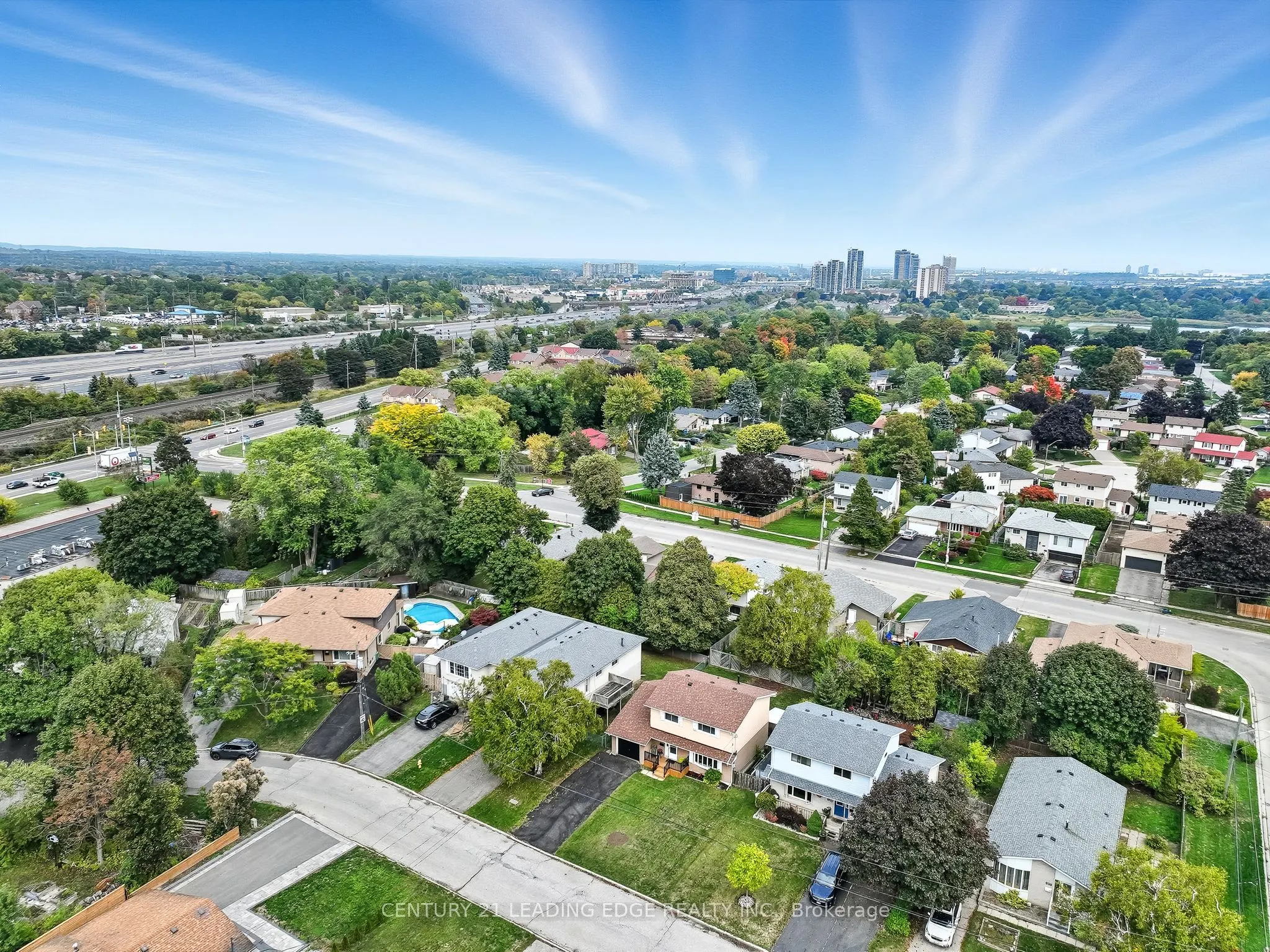 926 Marinet Crescent