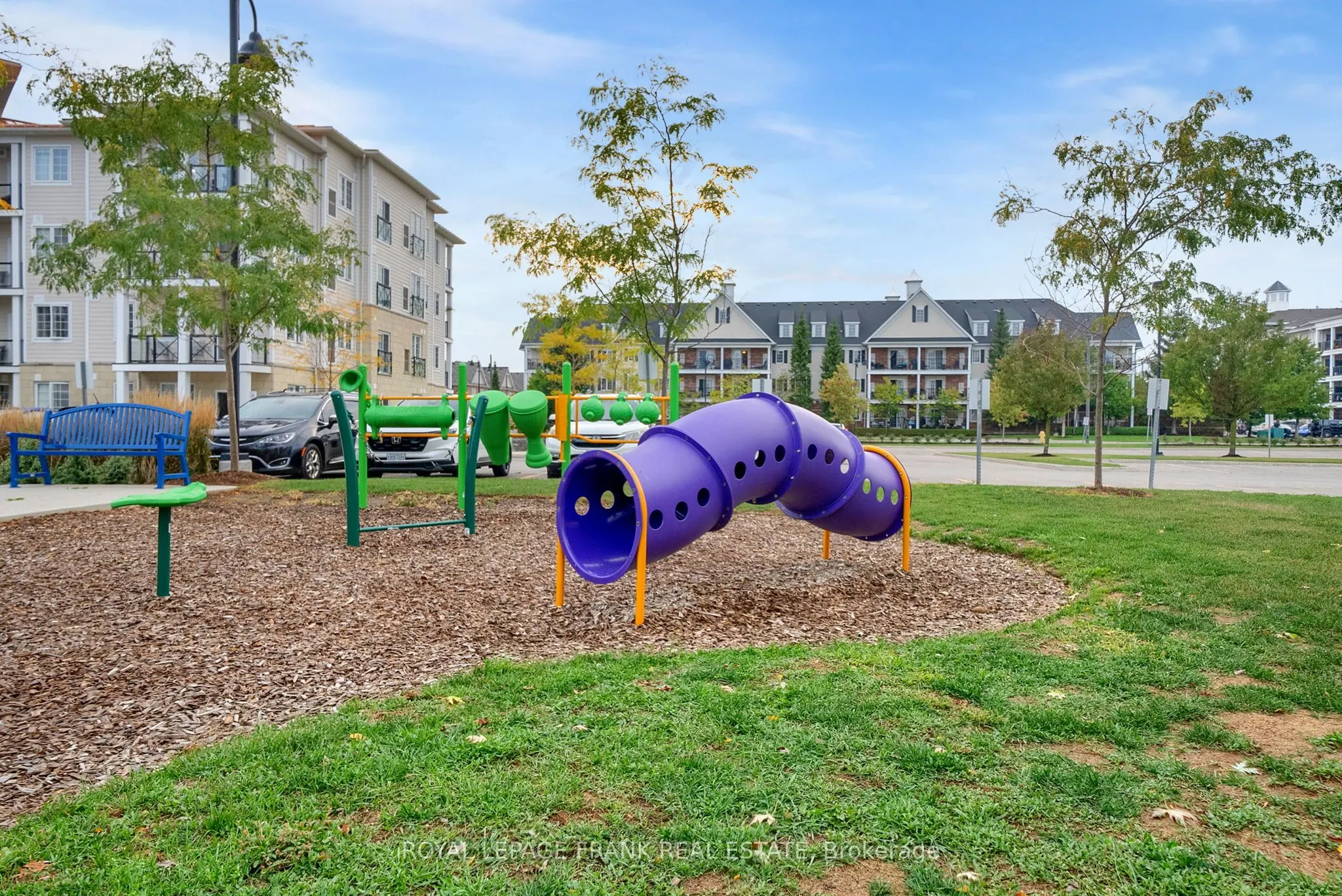 50 Lakebreeze Drive, #318