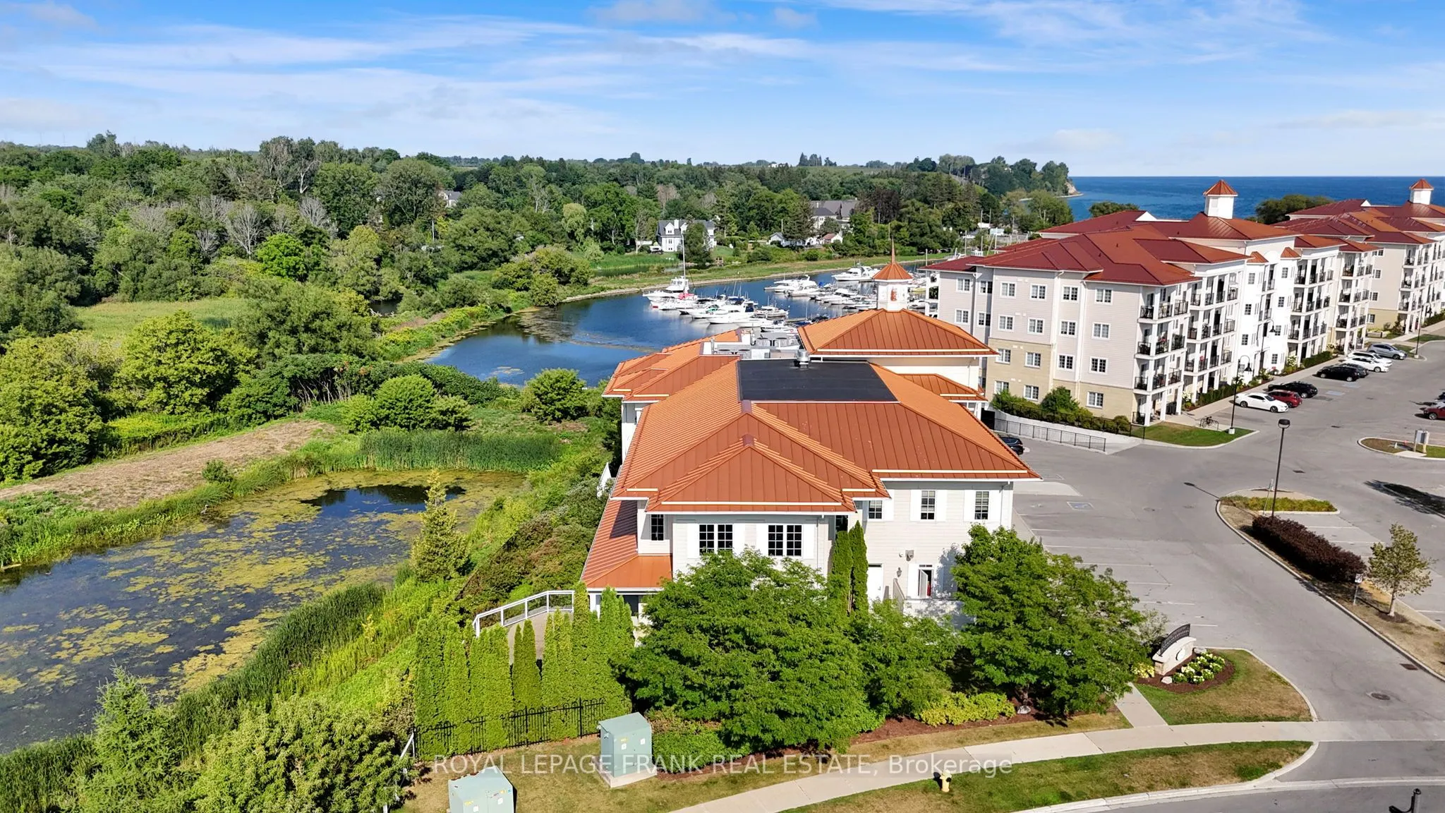 50 Lakebreeze Drive, #318