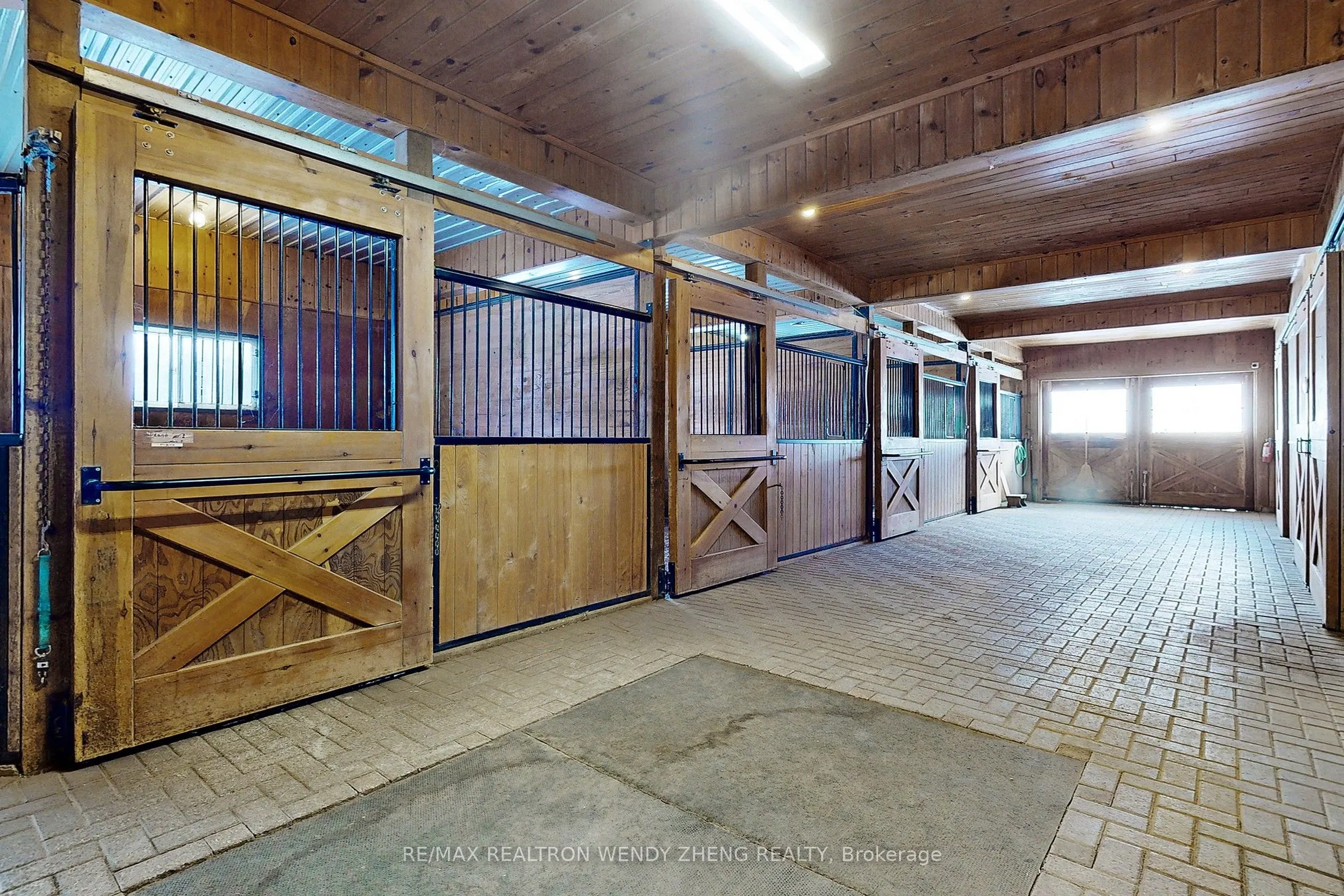 930 Howden Road E, #Barn
