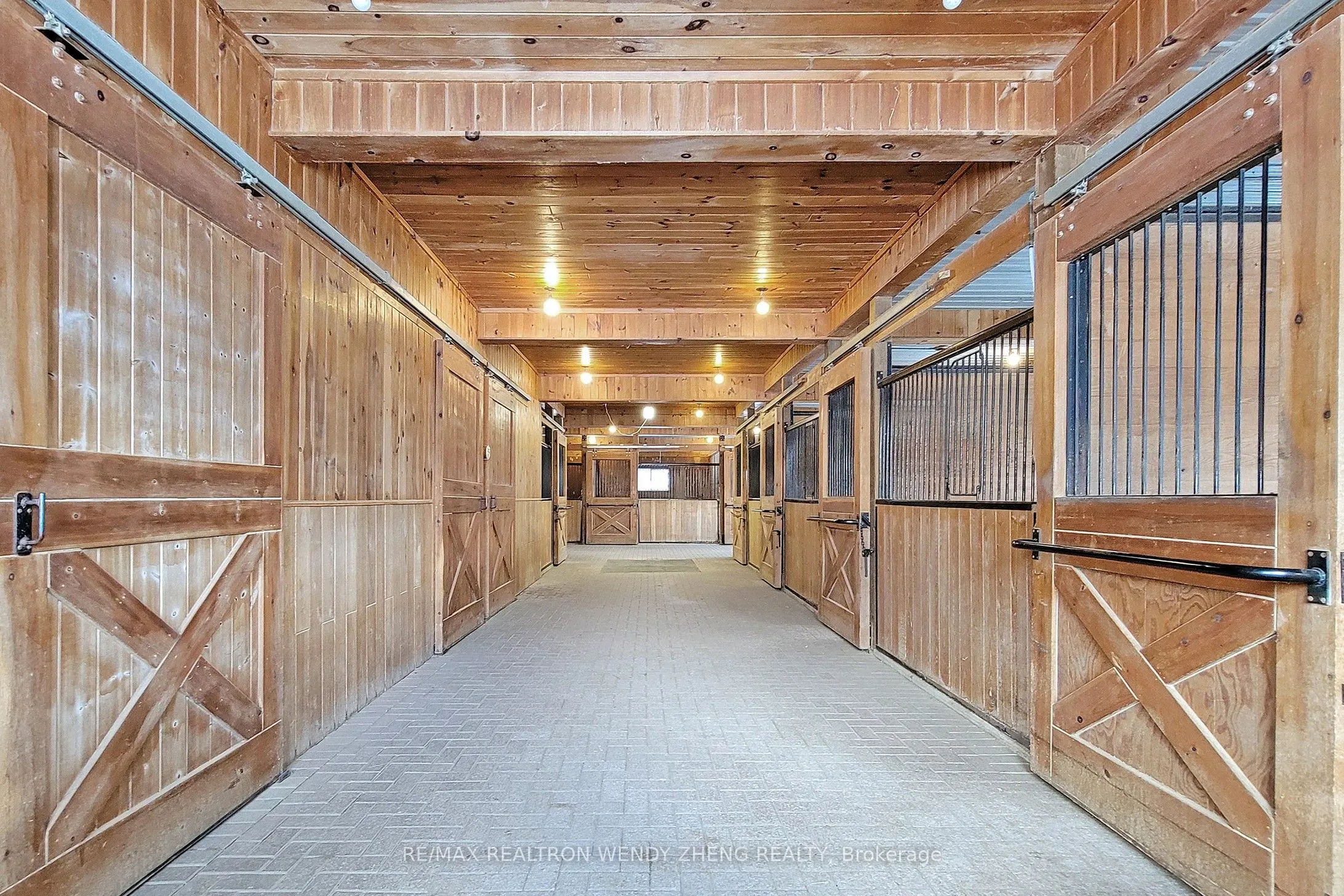 930 Howden Road E, #Barn
