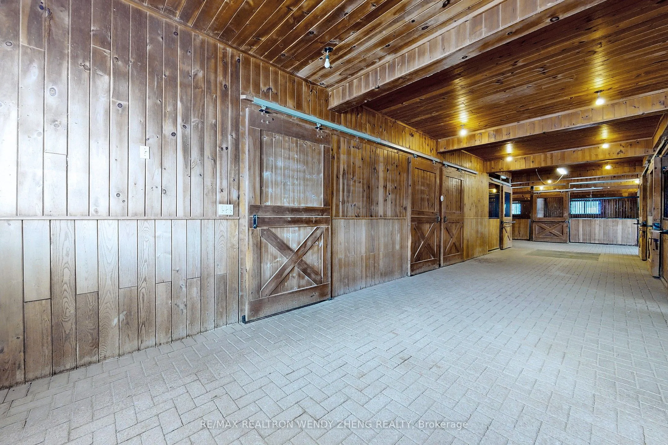930 Howden Road E, #Barn