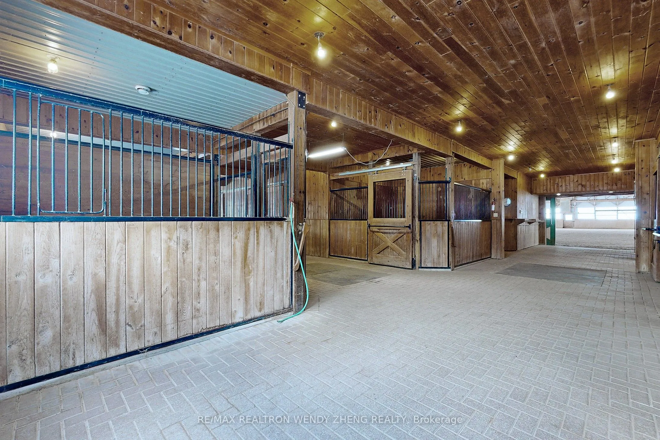 930 Howden Road E, #Barn