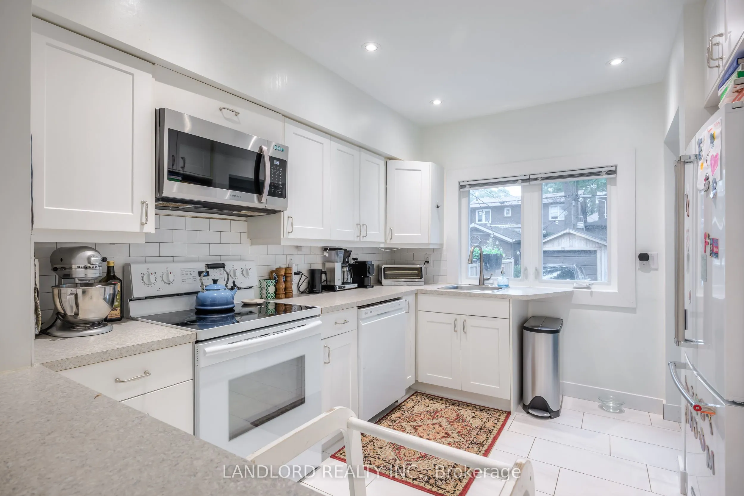 75 Gainsborough Road