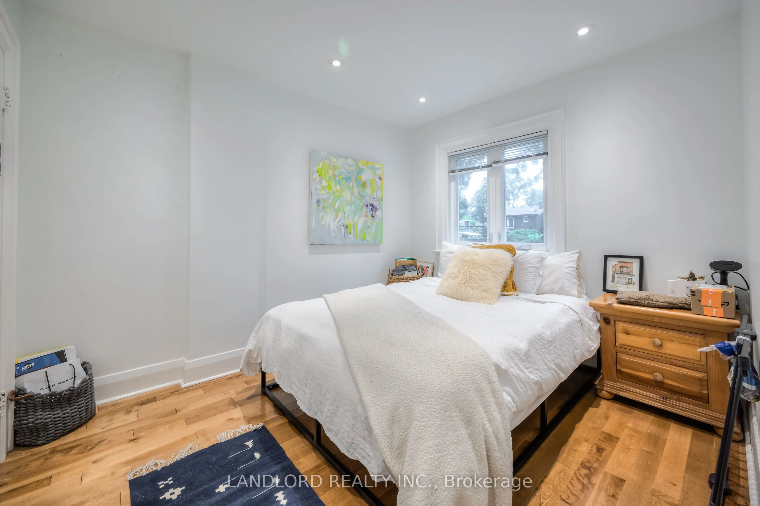 75 Gainsborough Road
