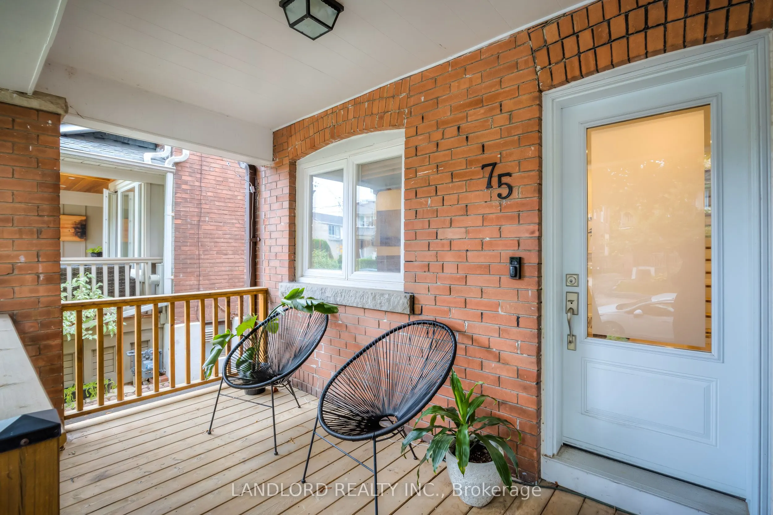 75 Gainsborough Road