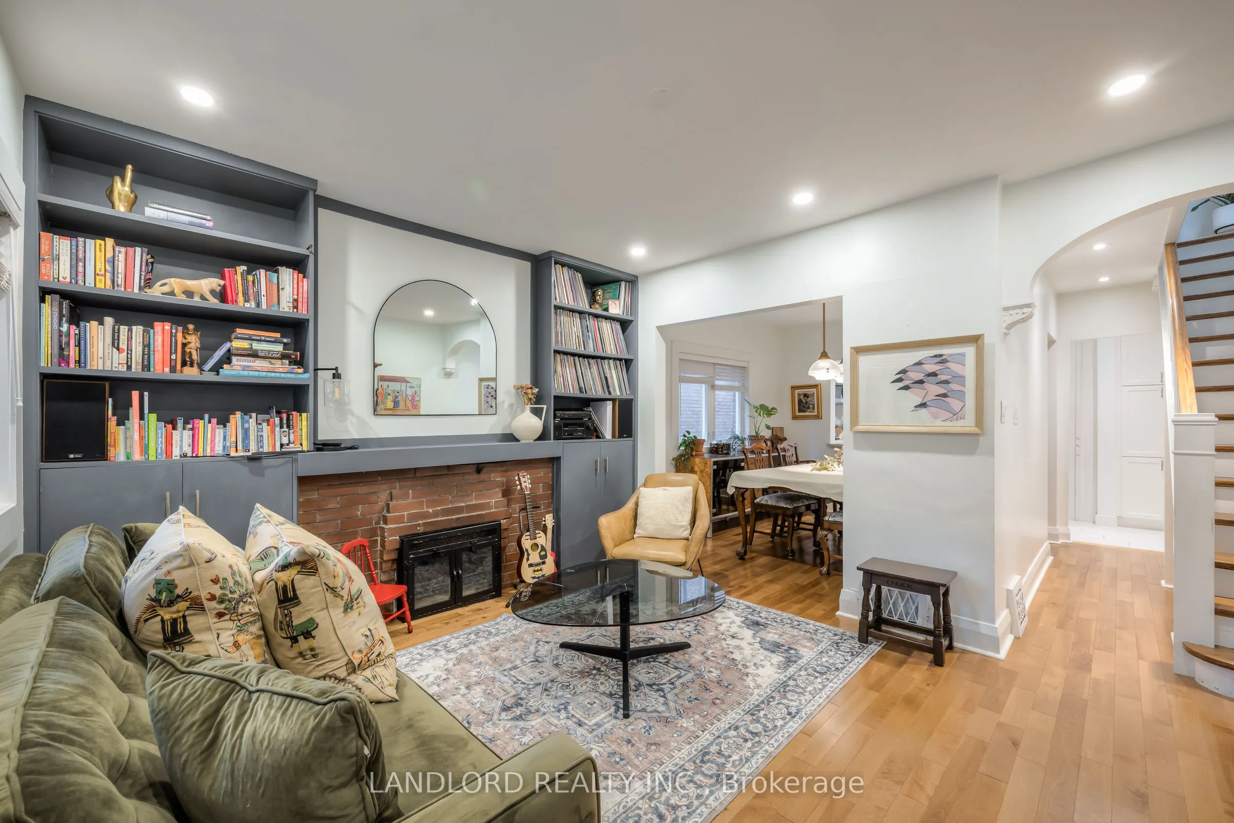 75 Gainsborough Road