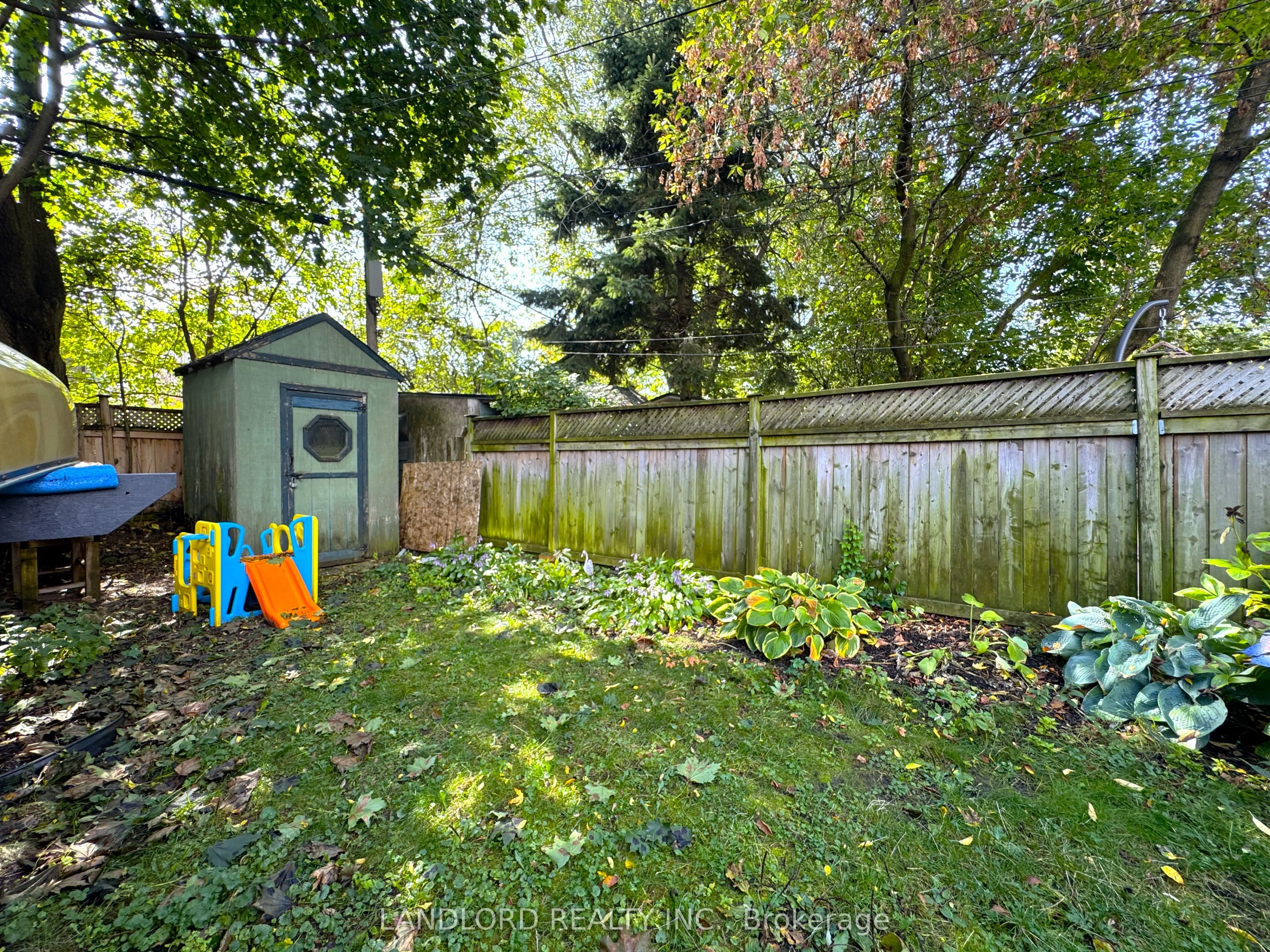 13 Winston Avenue