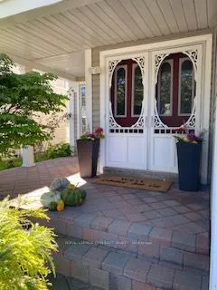 63 Warwick Avenue