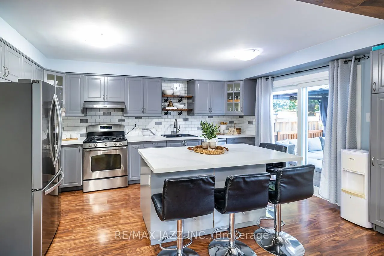 53 Vail Meadows Crescent