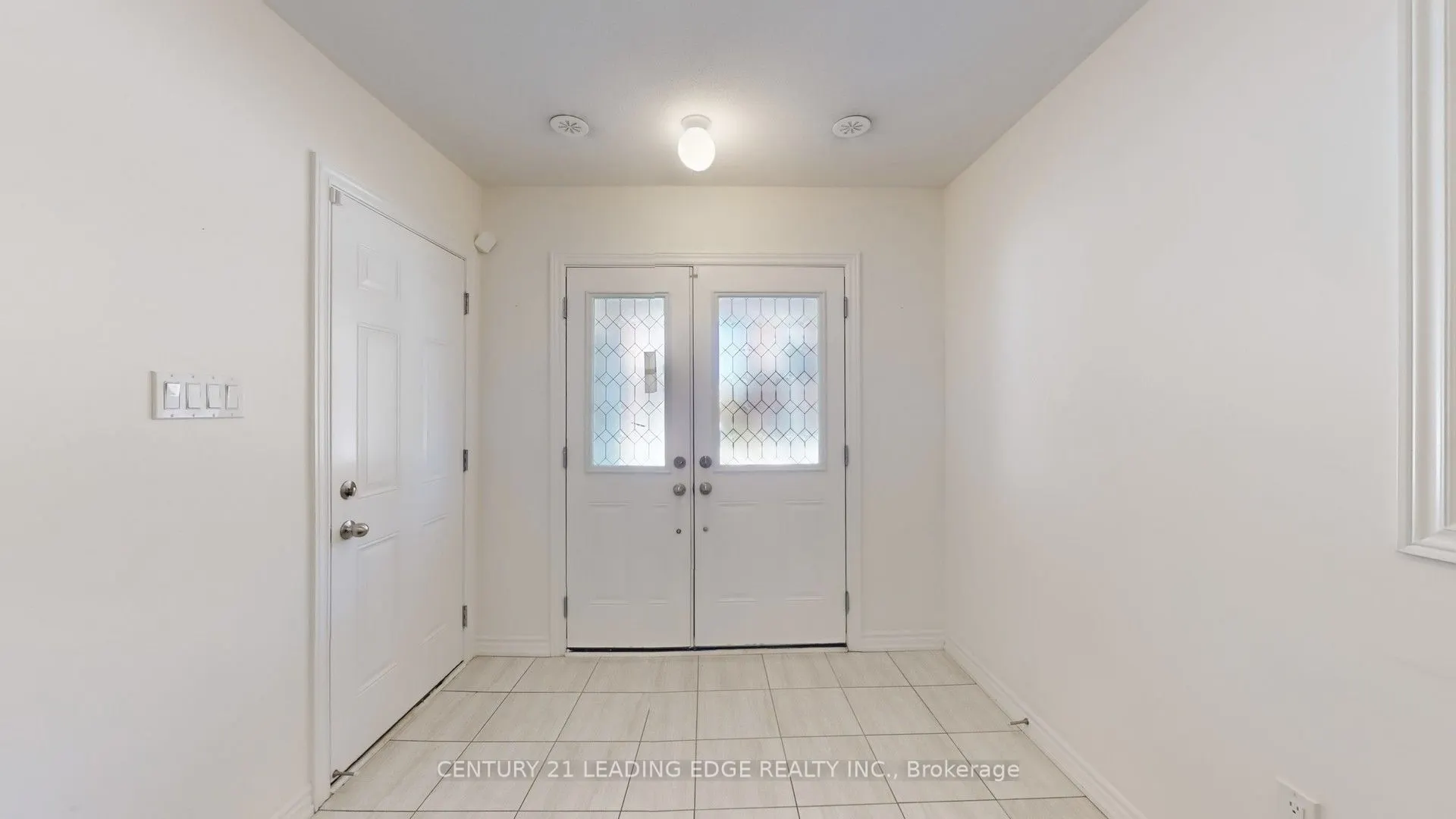 2420 Nantucket Chase, #115