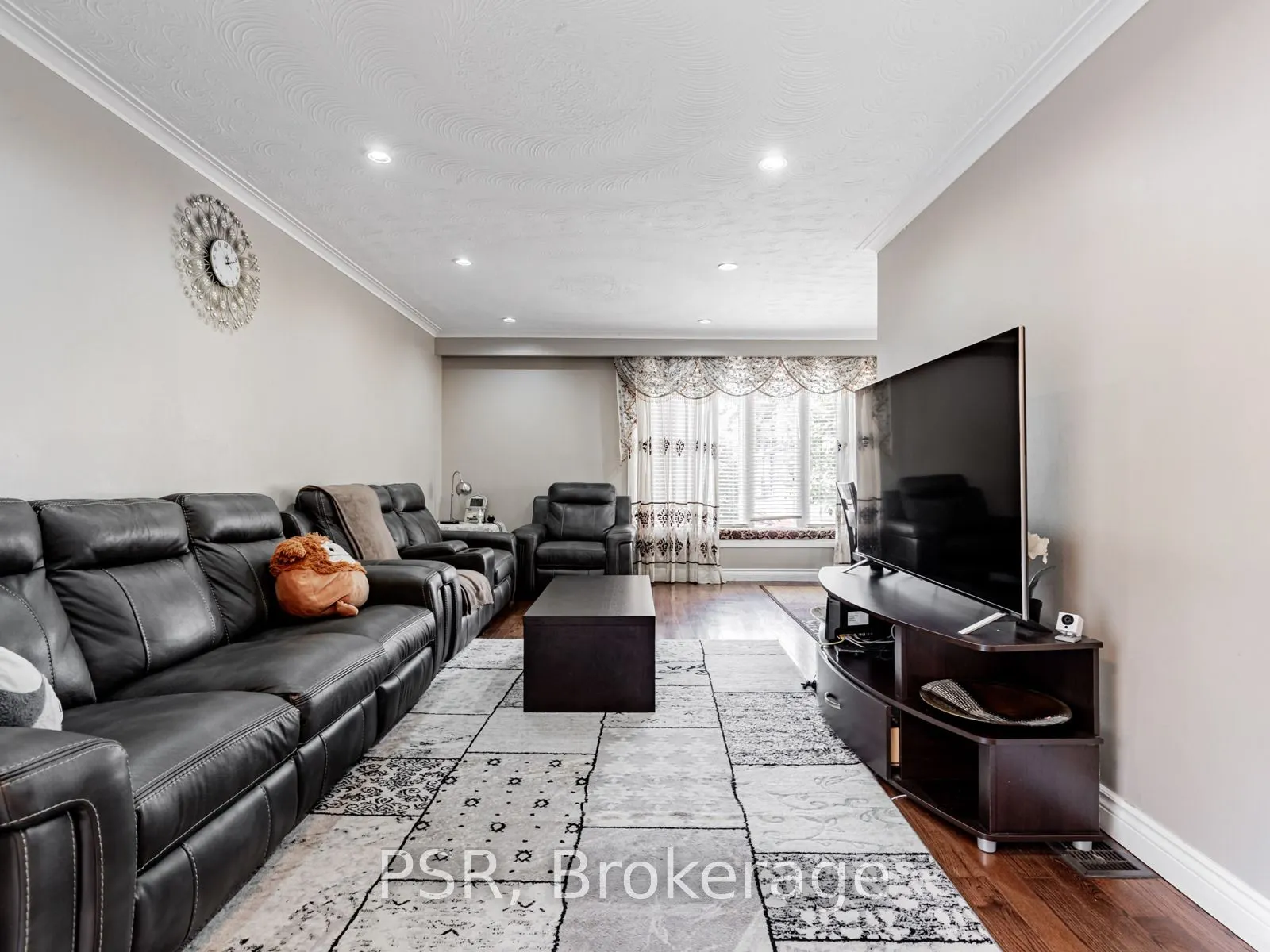 27 Willsteven Drive