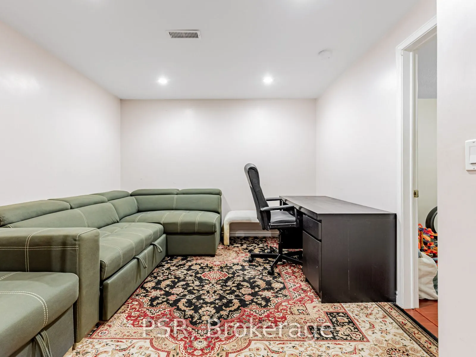 27 Willsteven Drive