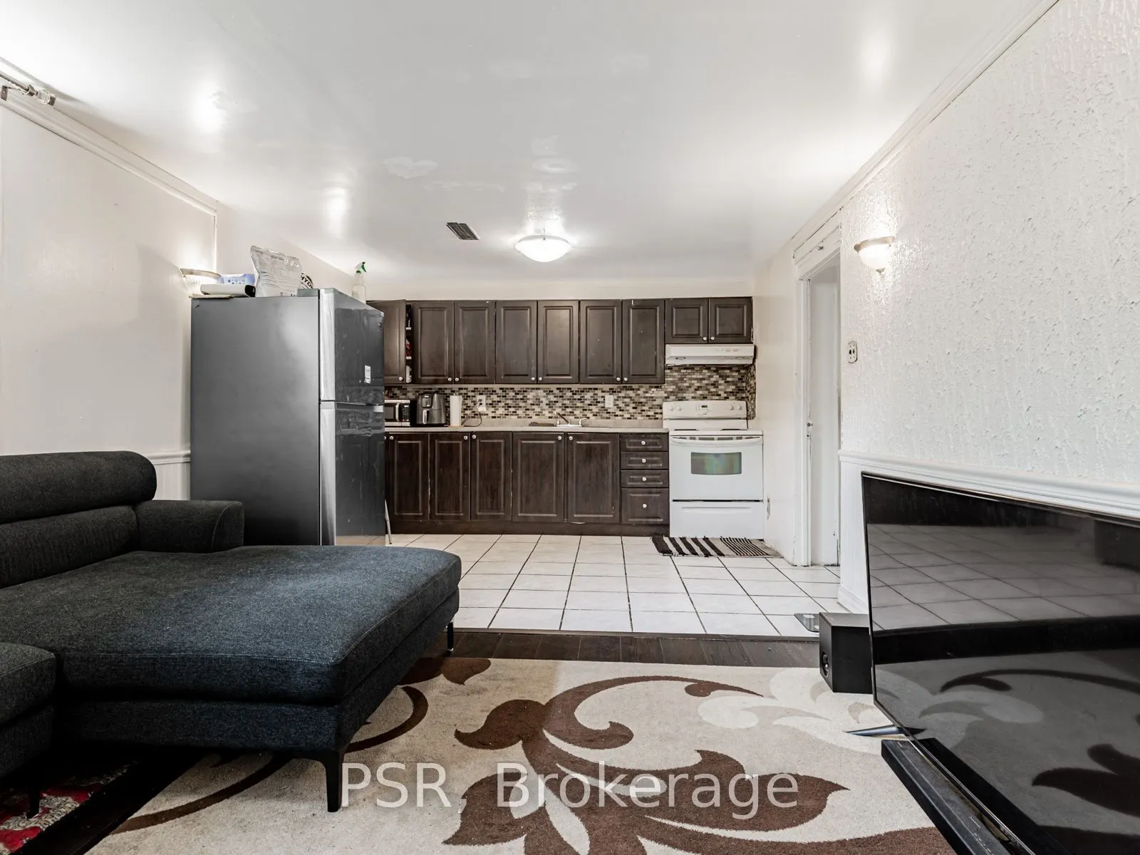 7 Willsteven Drive