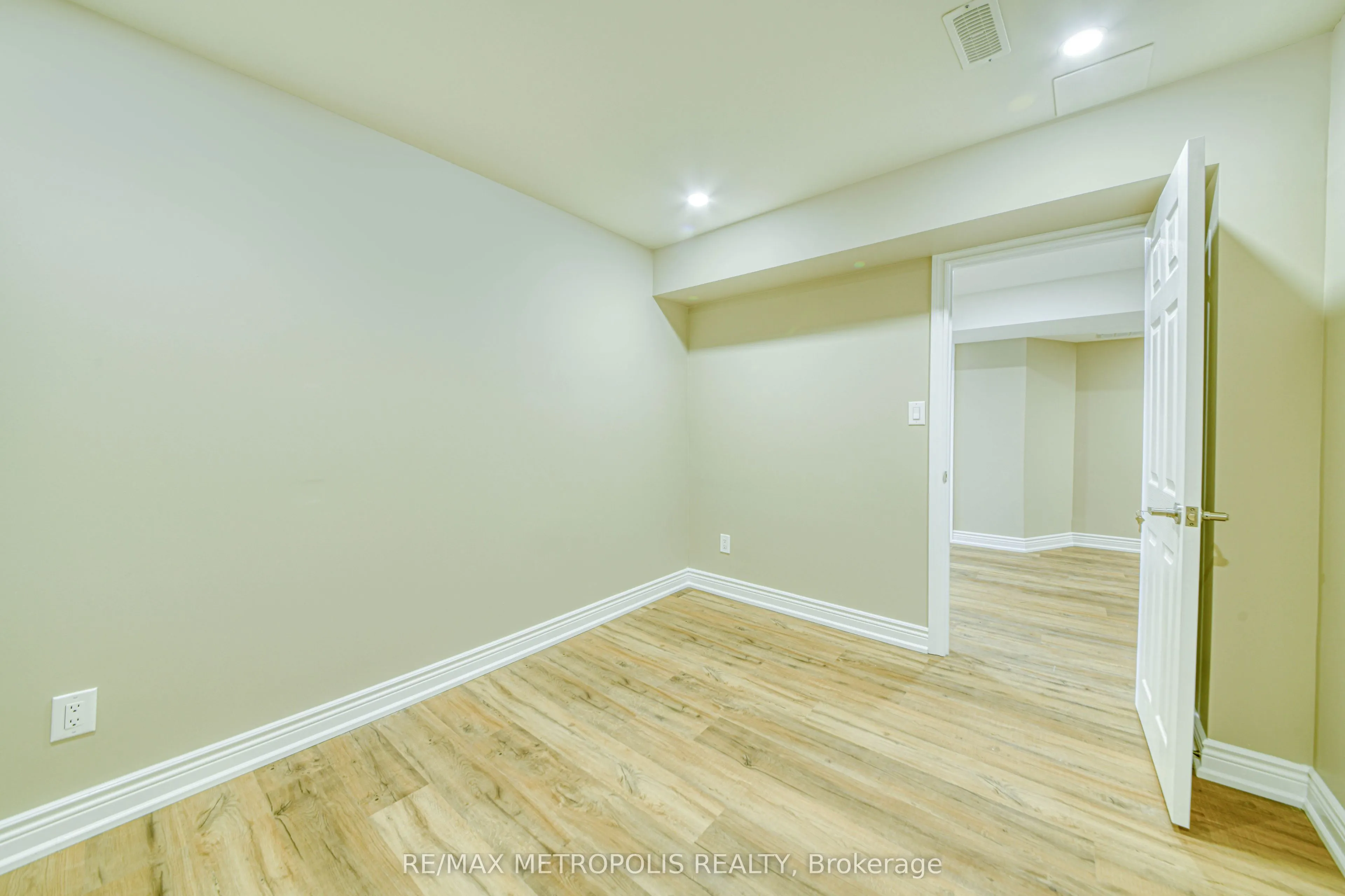 1201 Chateau Court, #BSMNT