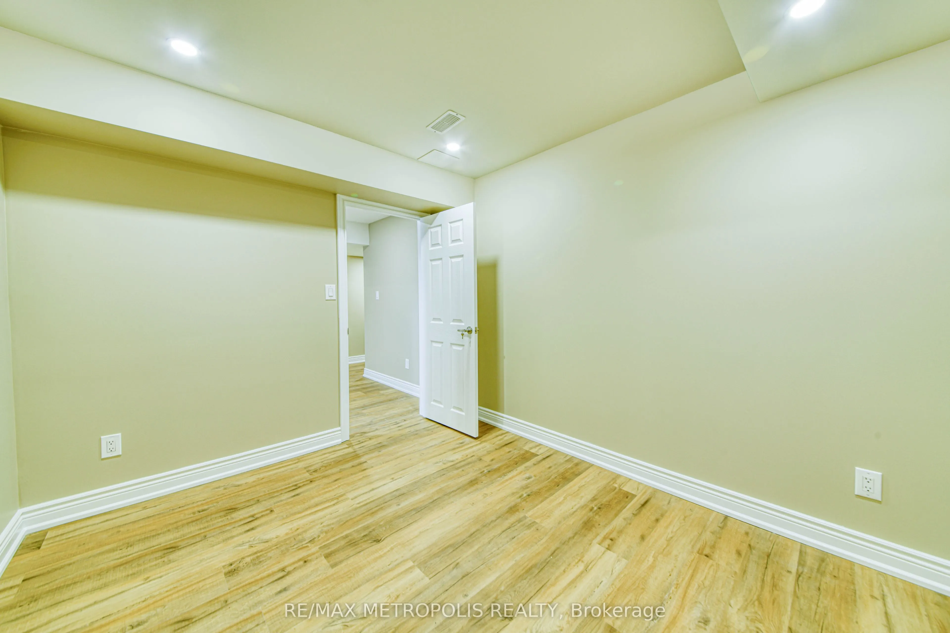 1201 Chateau Court, #BSMNT