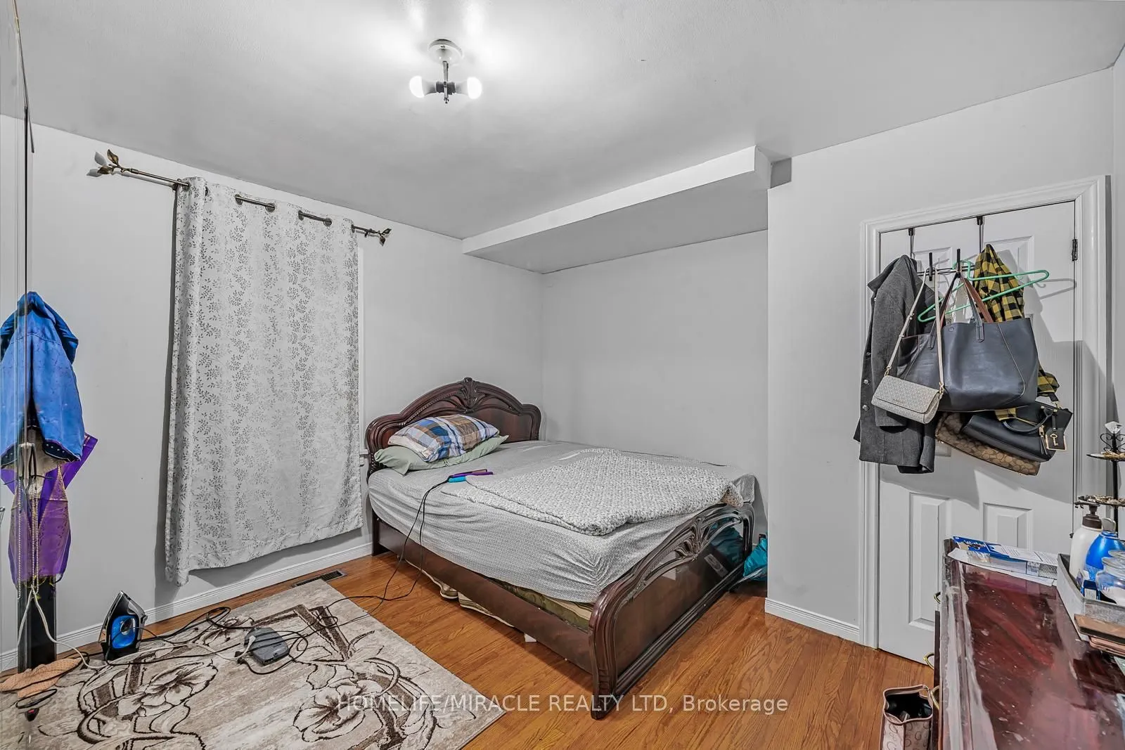 105 Silurian Road, #Main