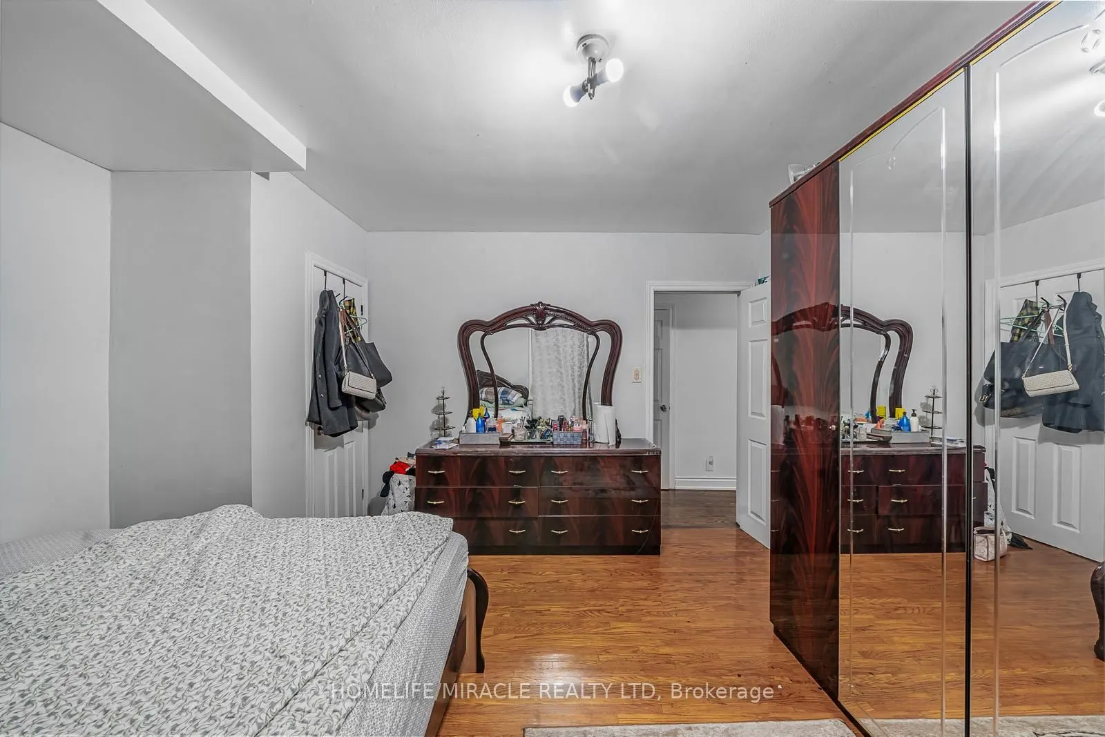 105 Silurian Road, #Main