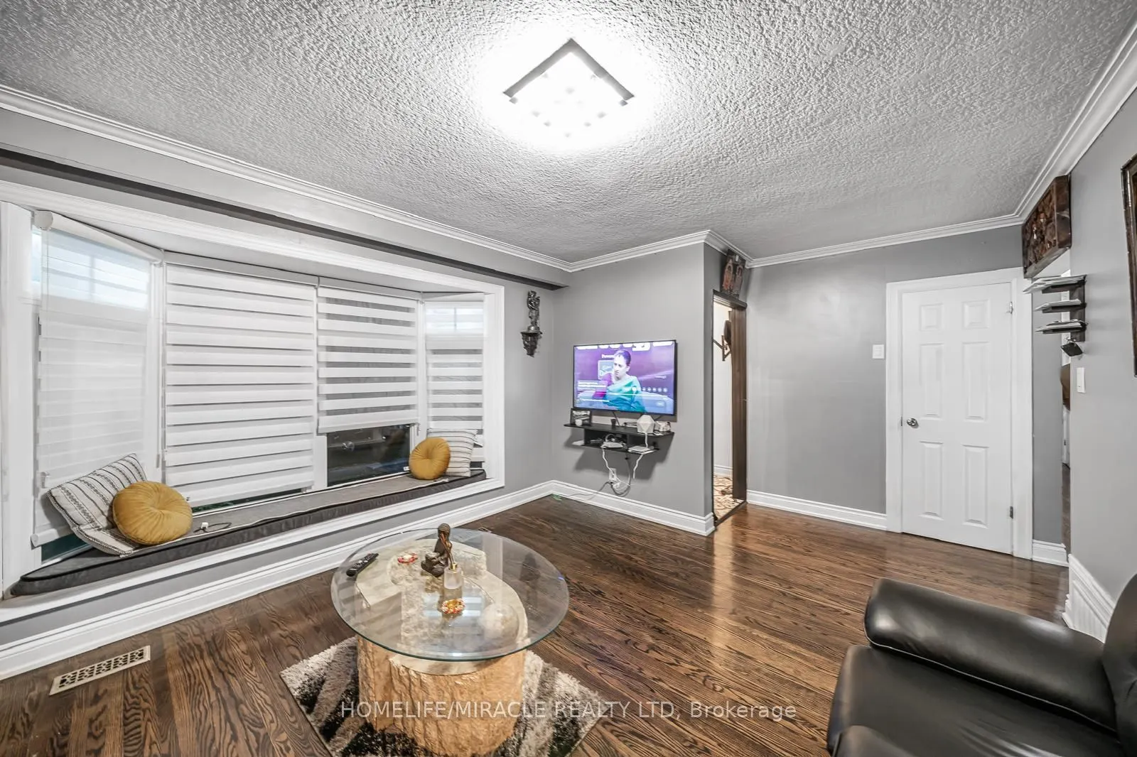105 Silurian Road, #Main