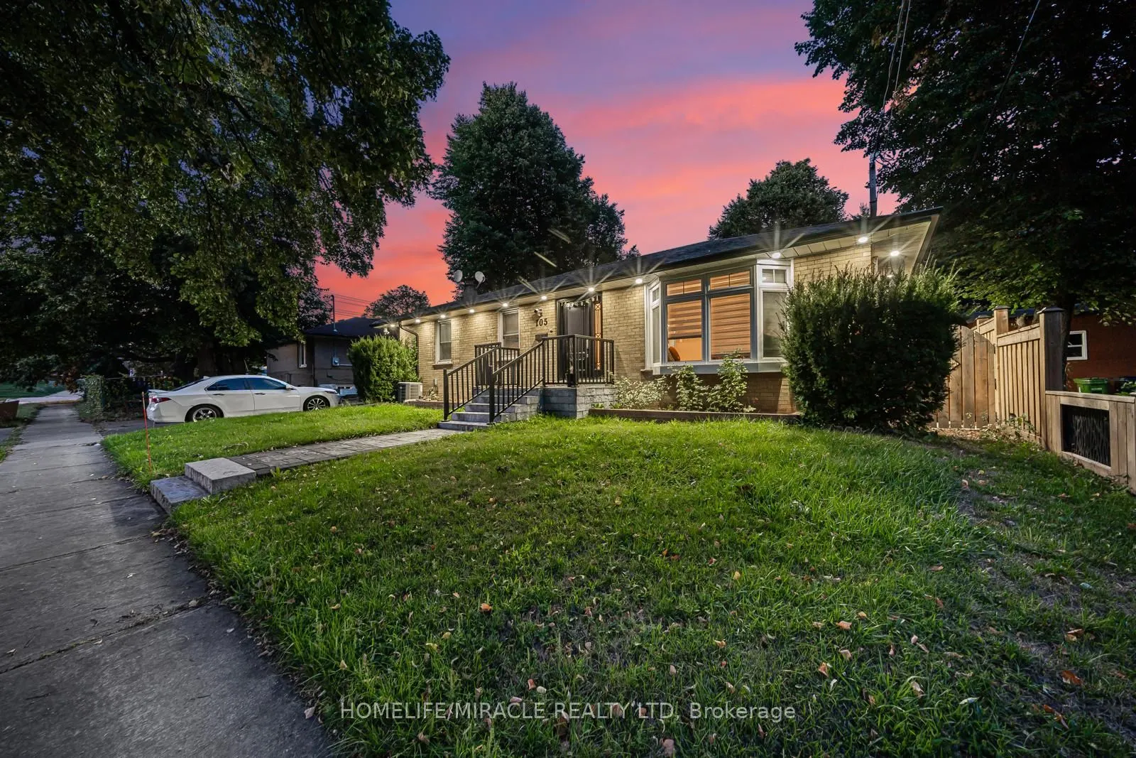 105 Silurian Road, #Main