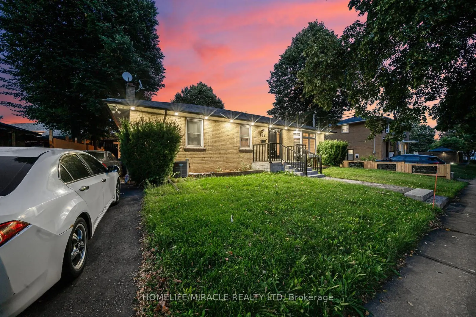 105 Silurian Road, #Main