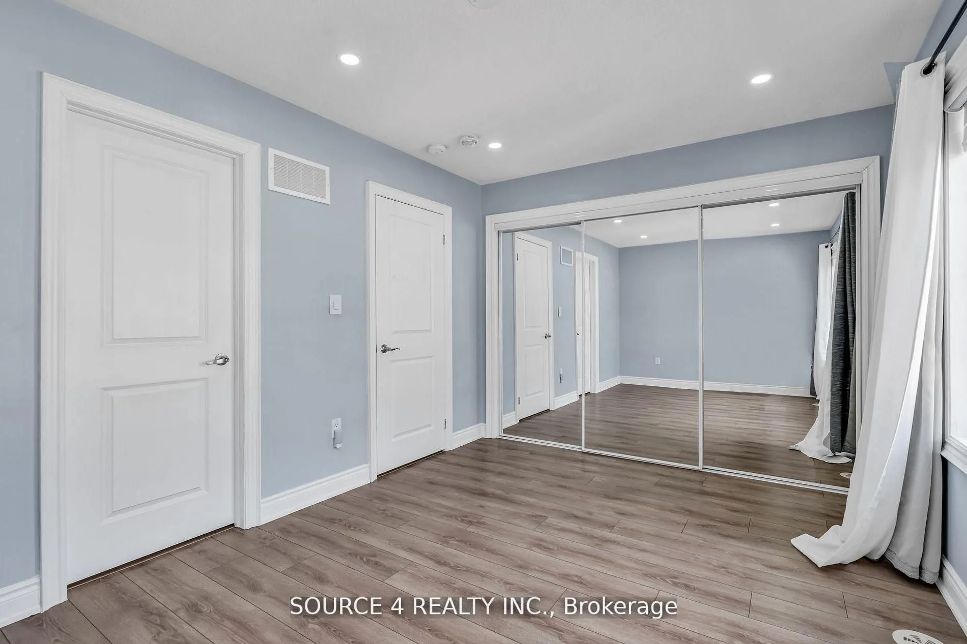 2563 Larida Path, #107
