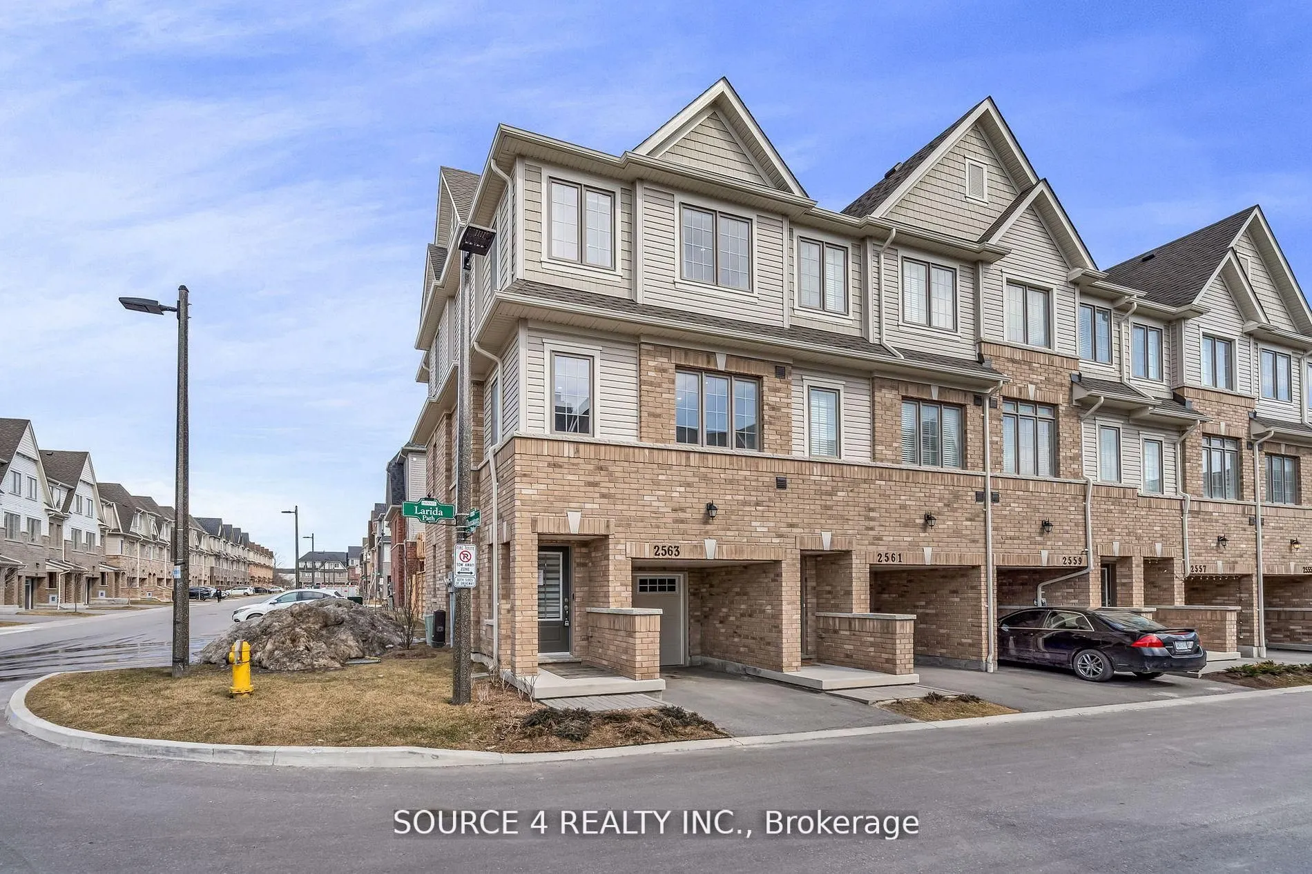 2563 Larida Path, #107