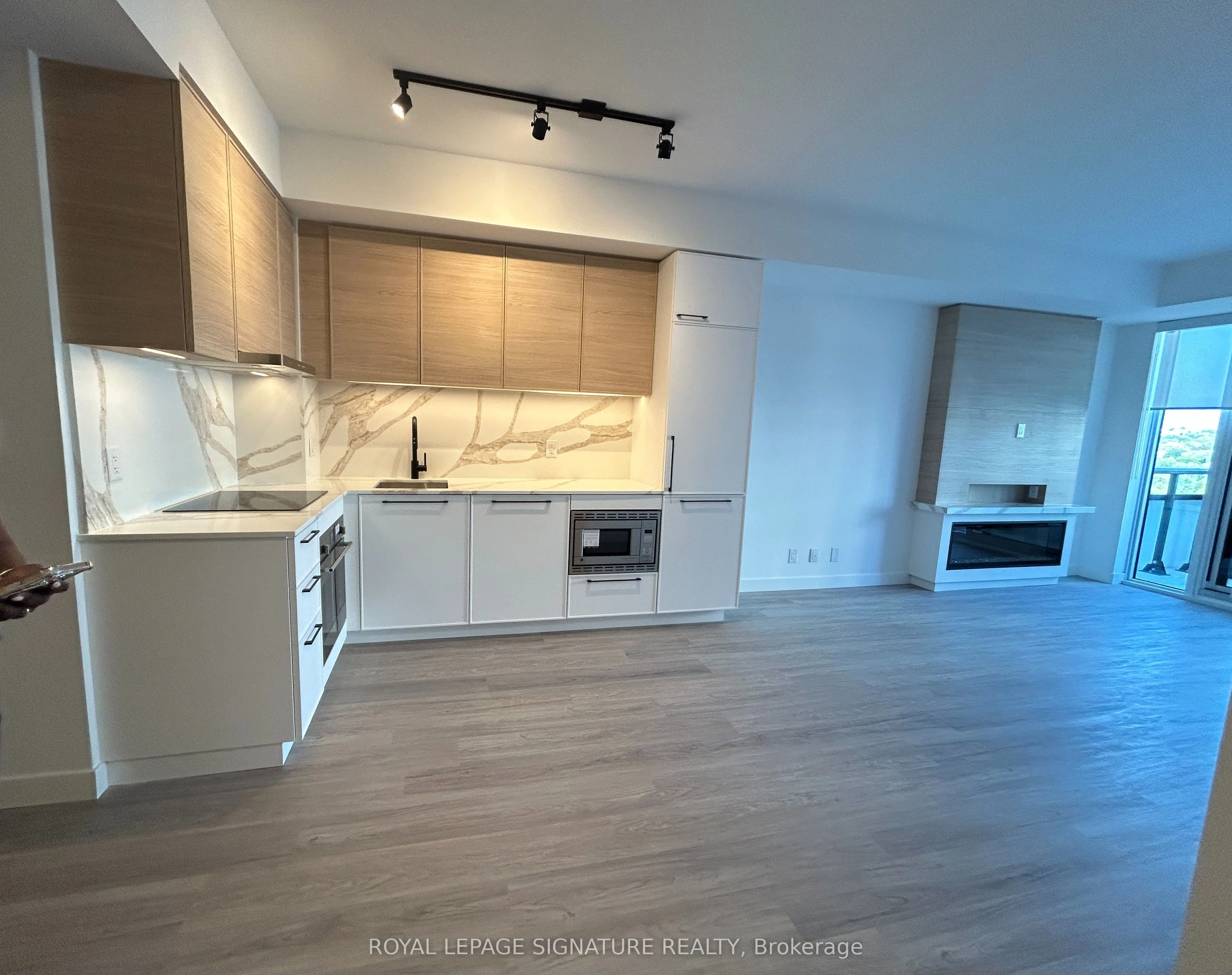 1050 Eastern Avenue, #1018