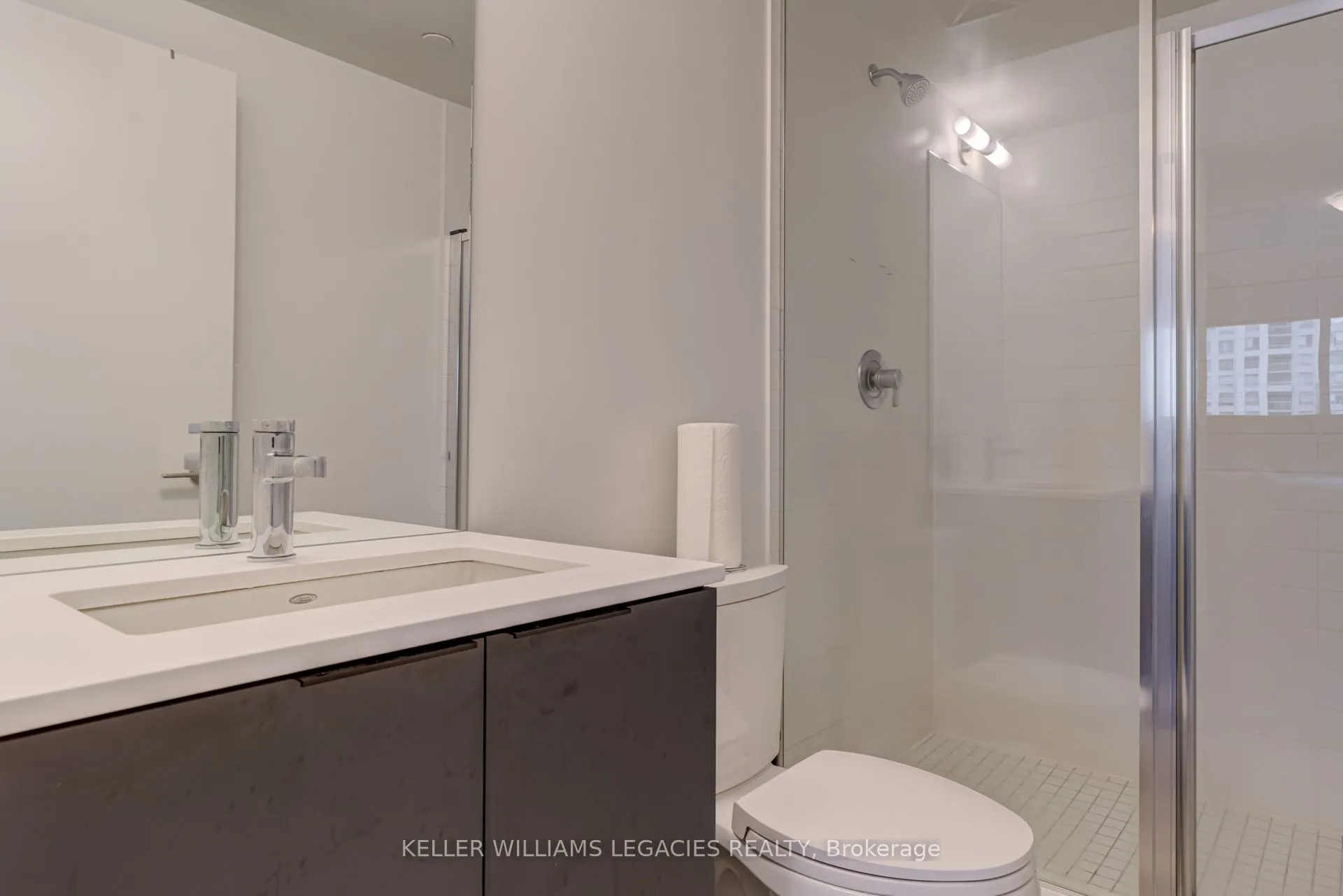 1350 Ellesmere Road, #706