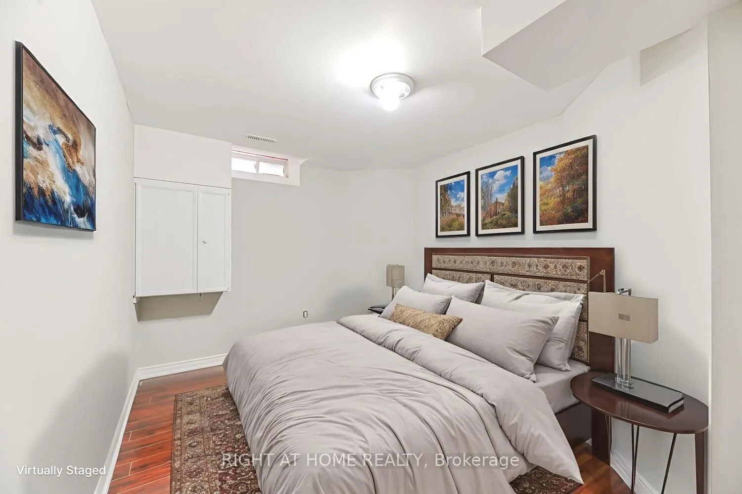 21 Hoptree Avenue