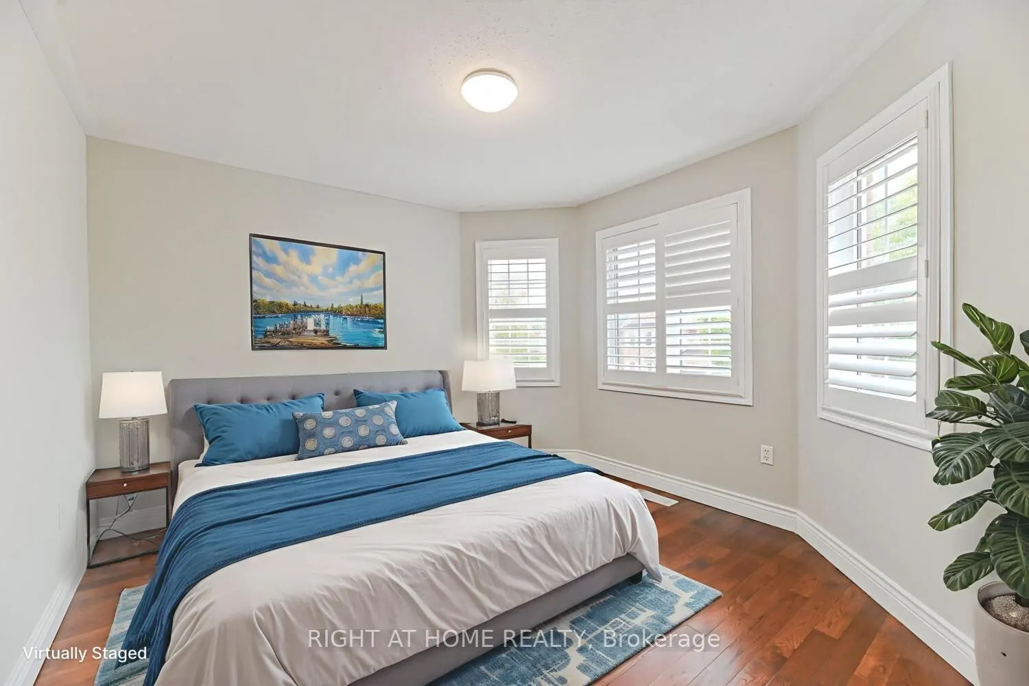 21 Hoptree Avenue