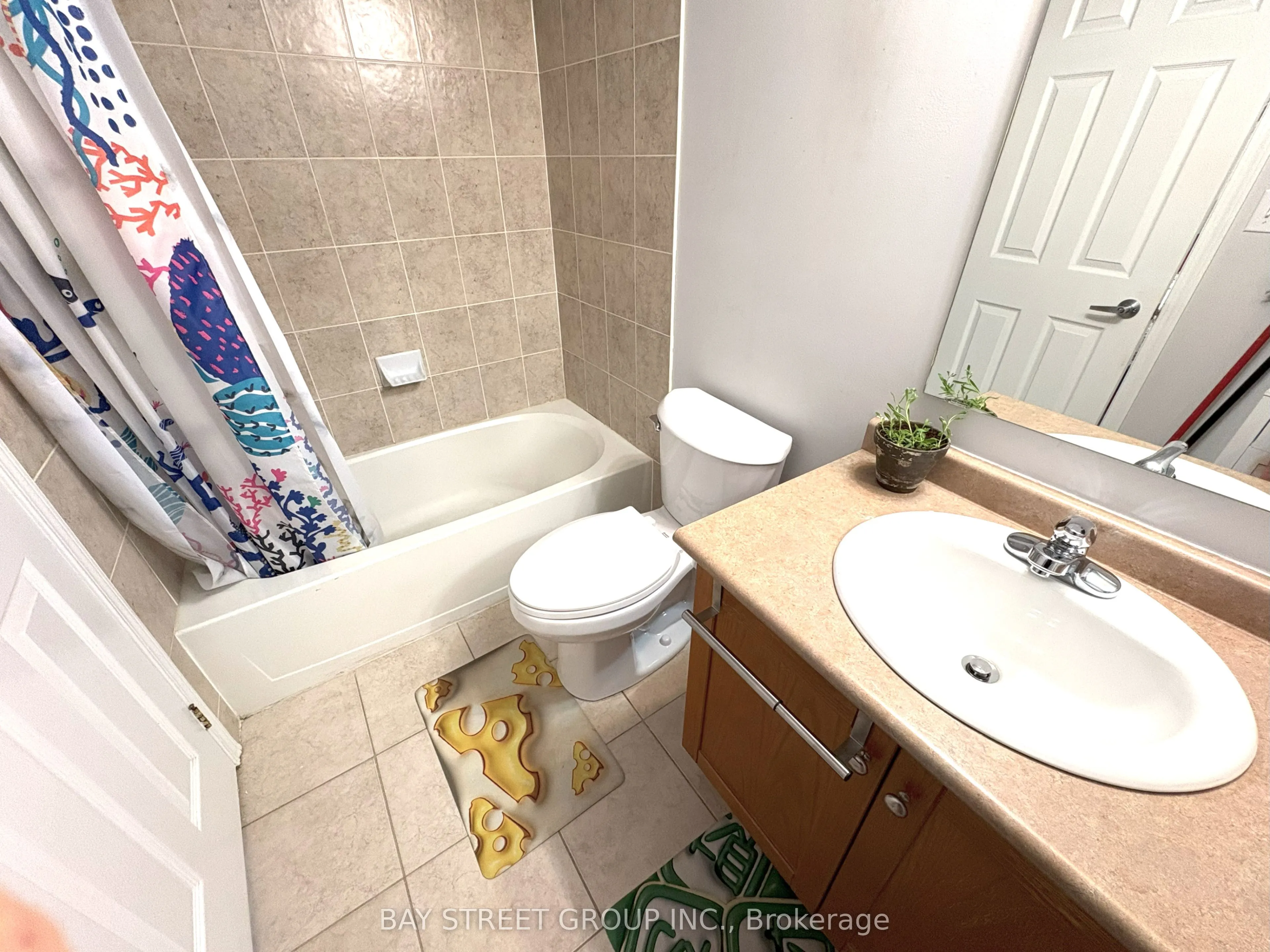 5235 Finch Avenue, #226