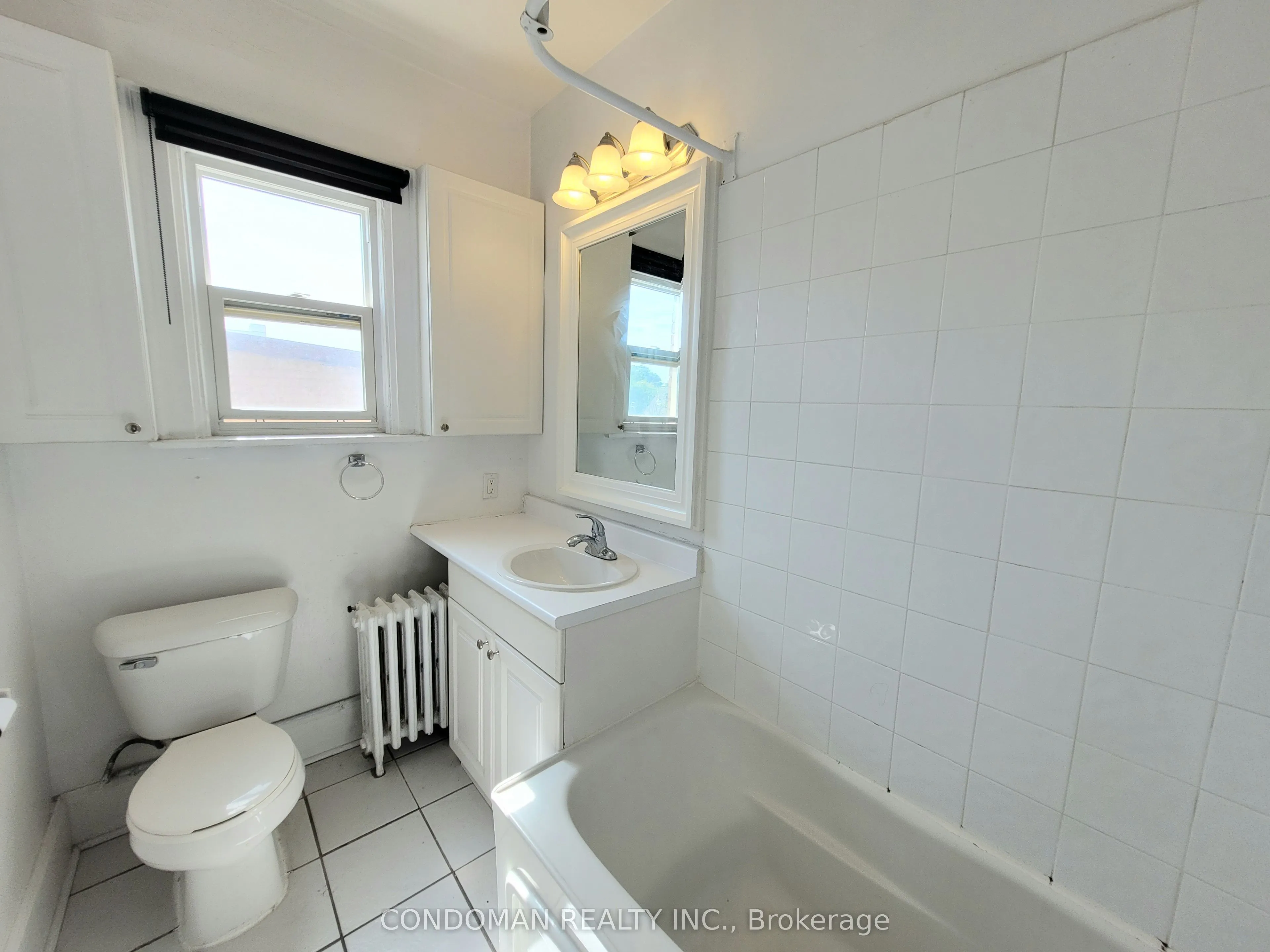 846 Broadview Avenue, #12