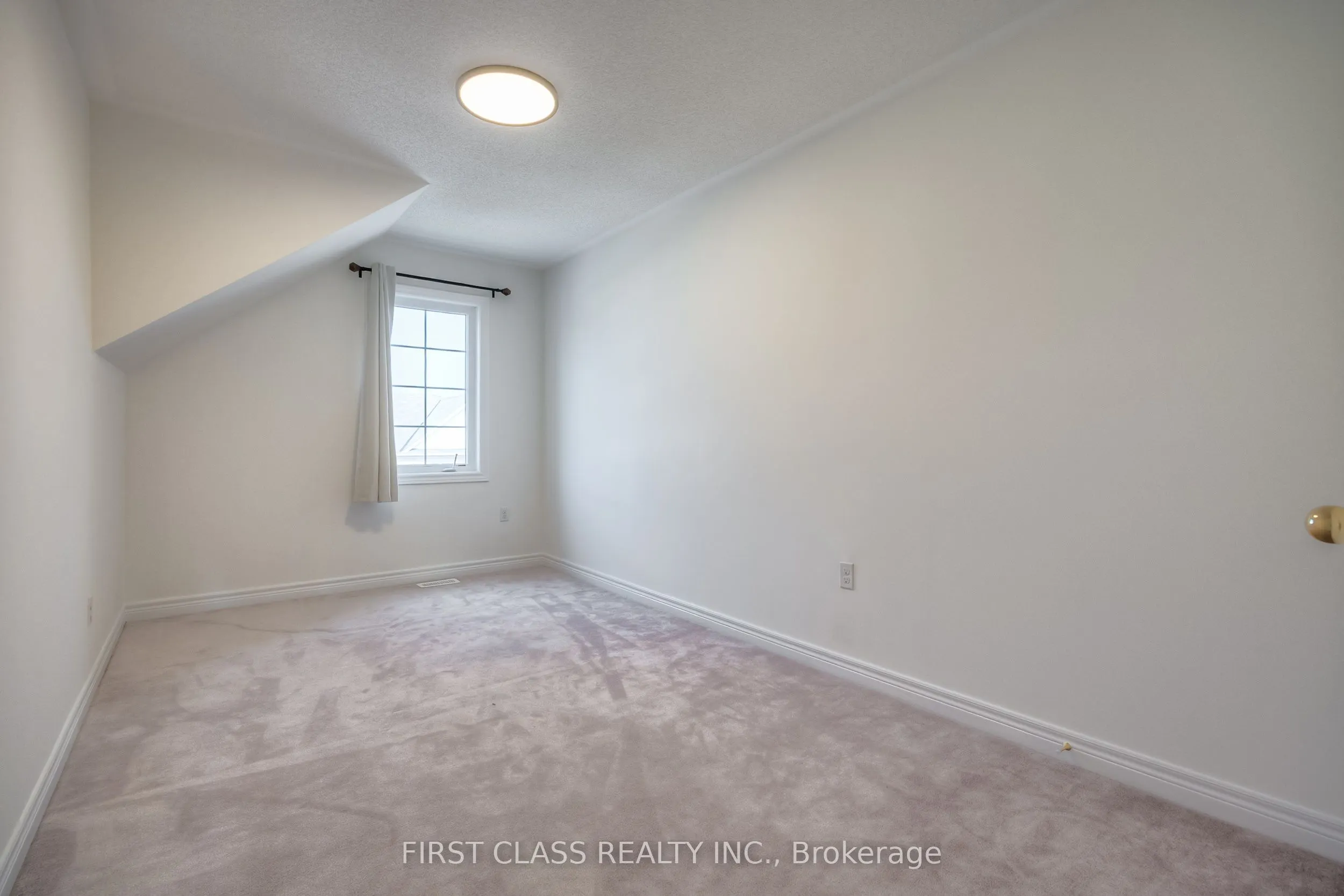 1719 Carousel Drive