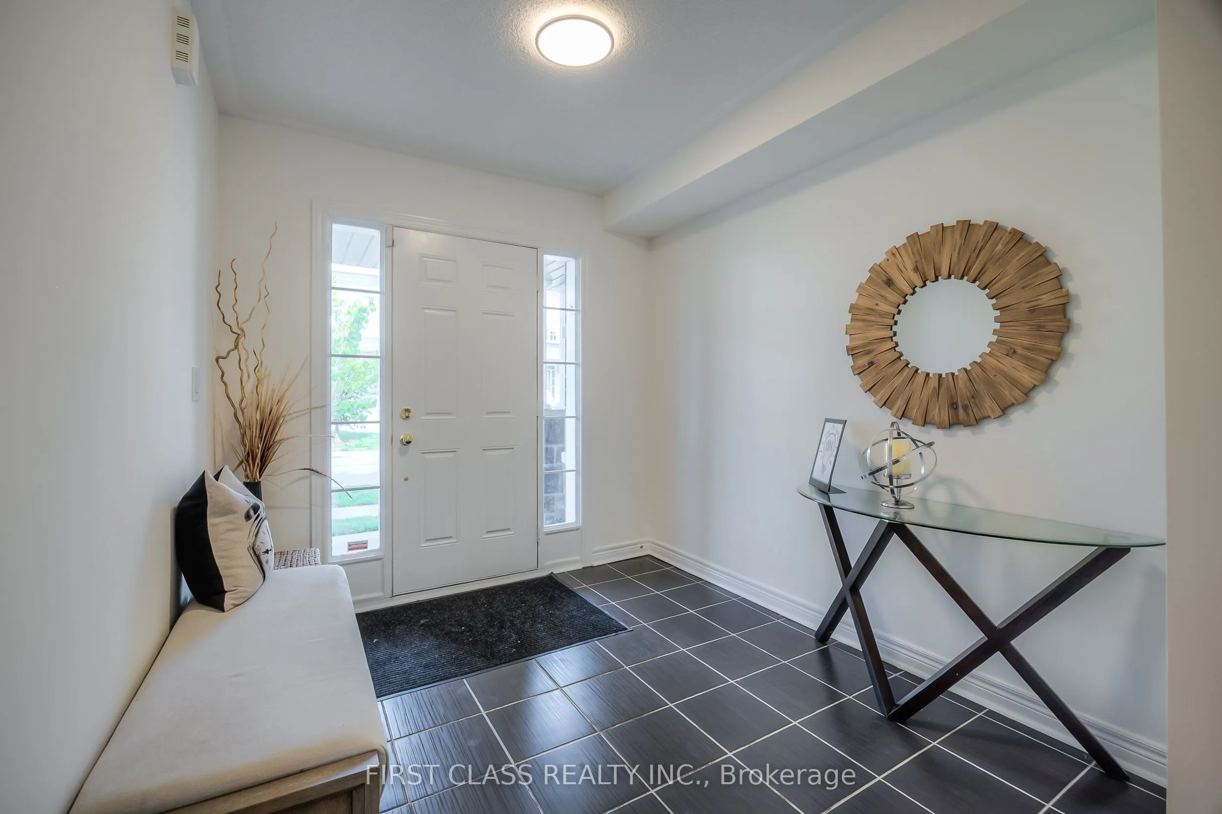 1719 Carousel Drive