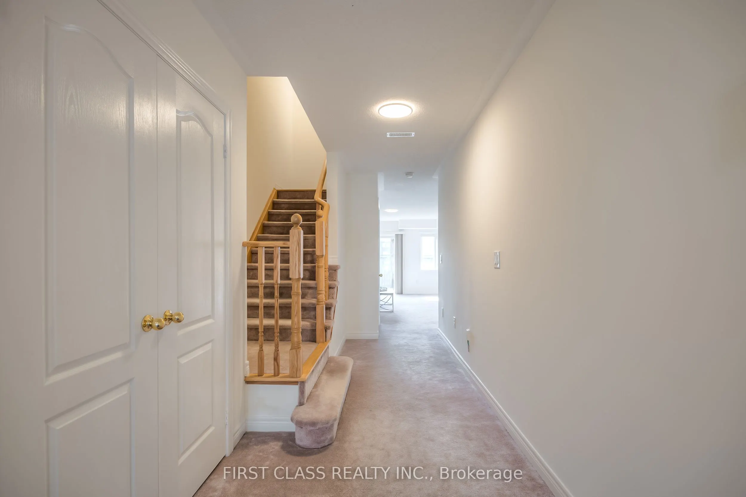 1719 Carousel Drive