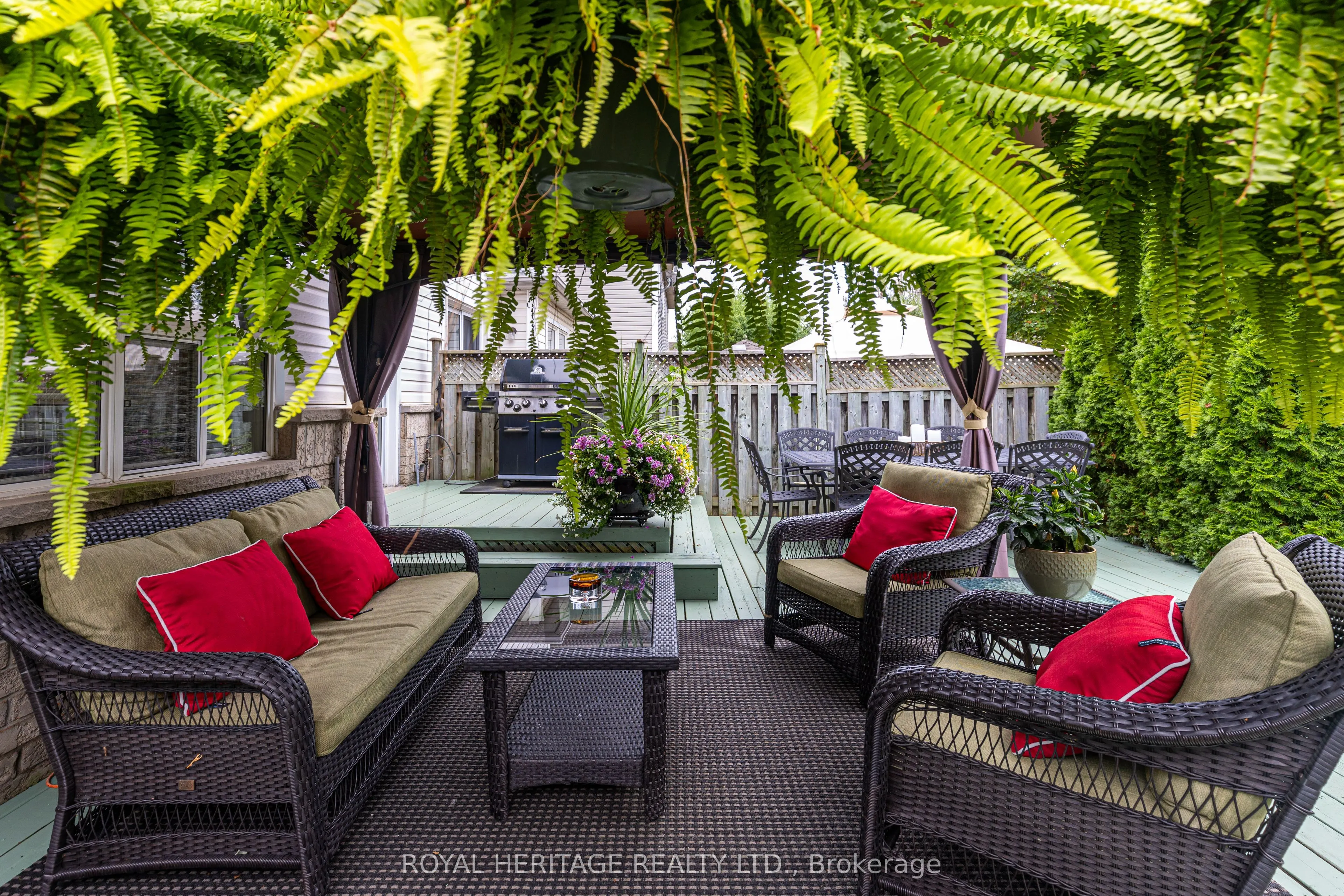 62 Foothill Street