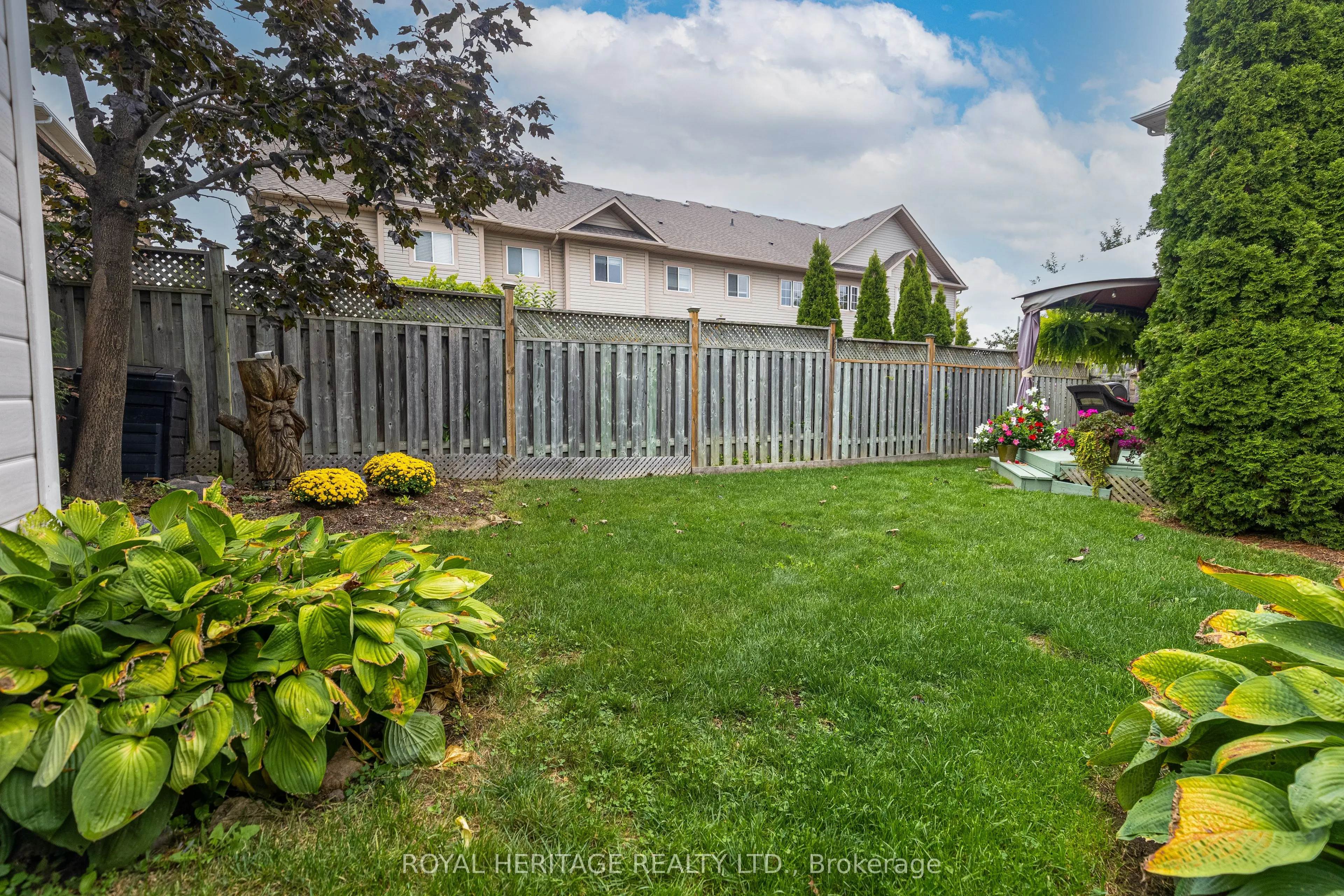 62 Foothill Street