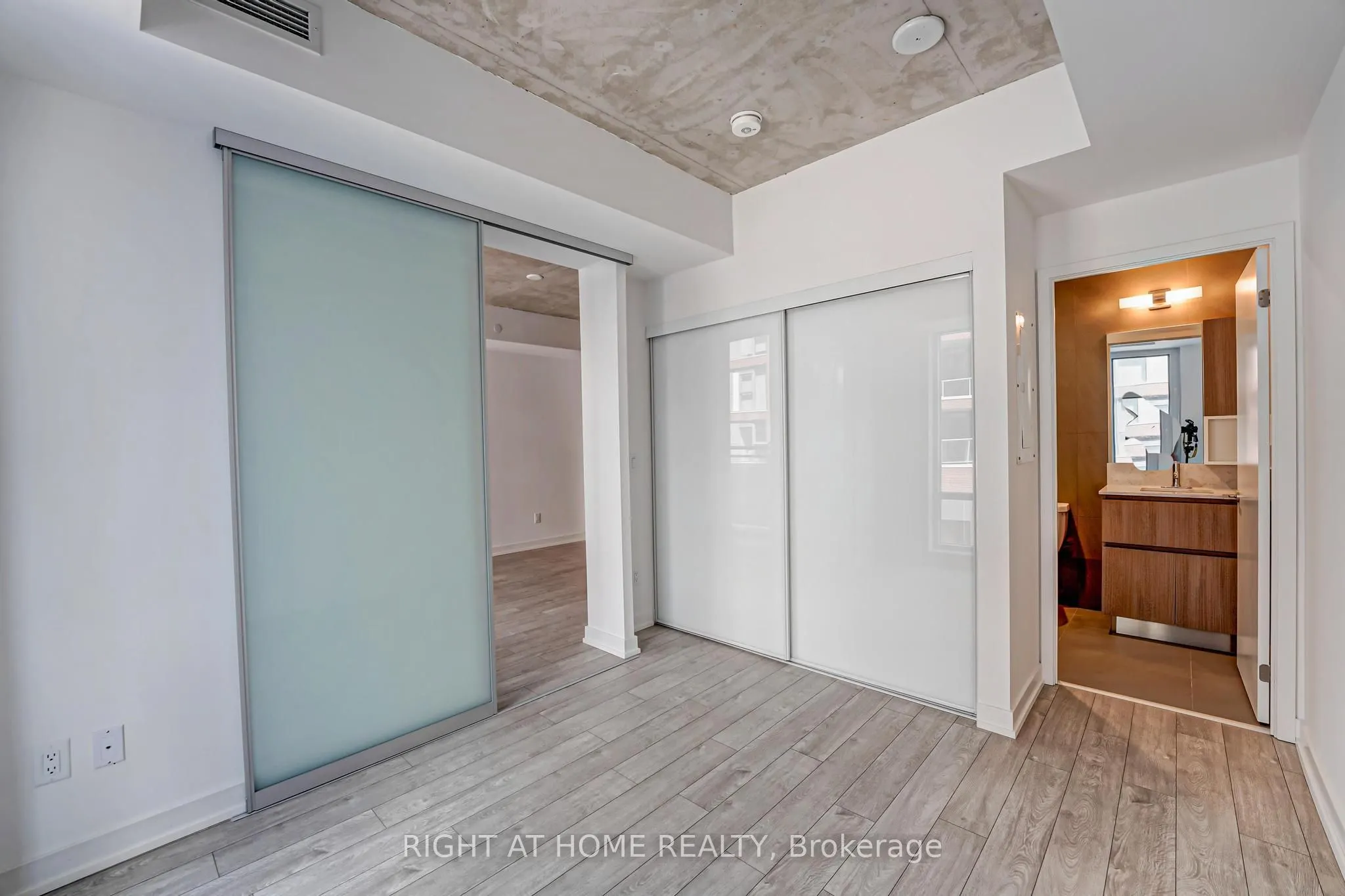 45 Baseball Place, #203
